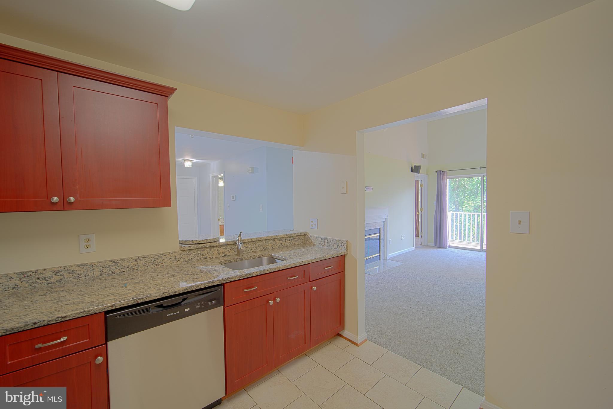 FALLS GABLE - Residential Lease