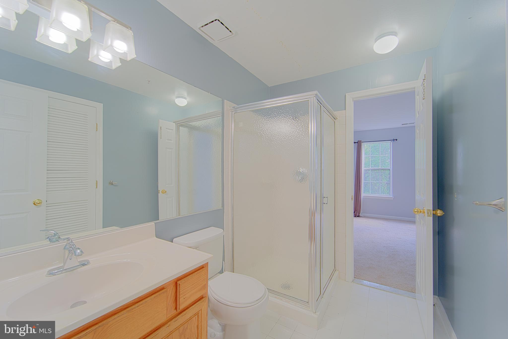 FALLS GABLE - Residential Lease