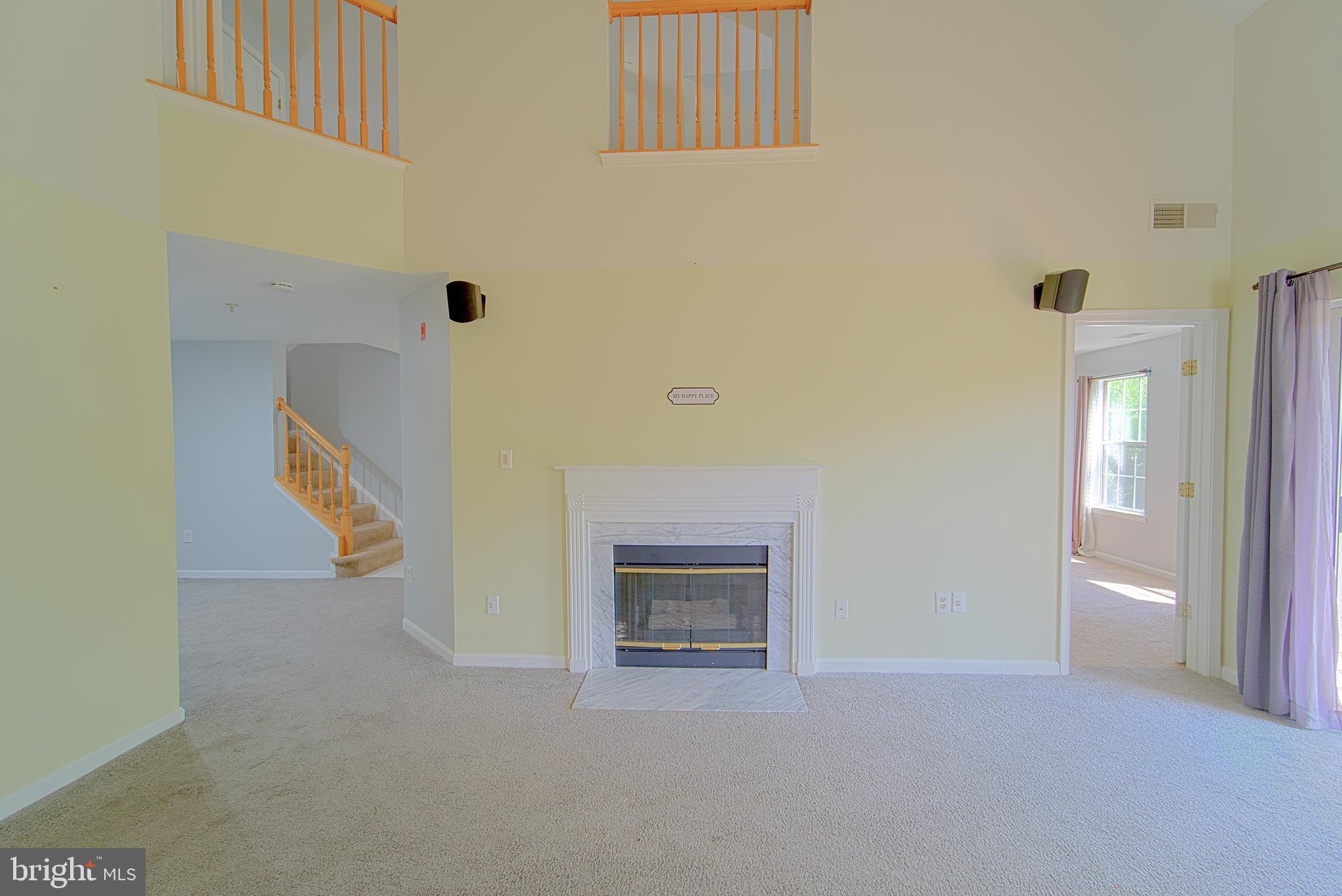 FALLS GABLE - Residential Lease