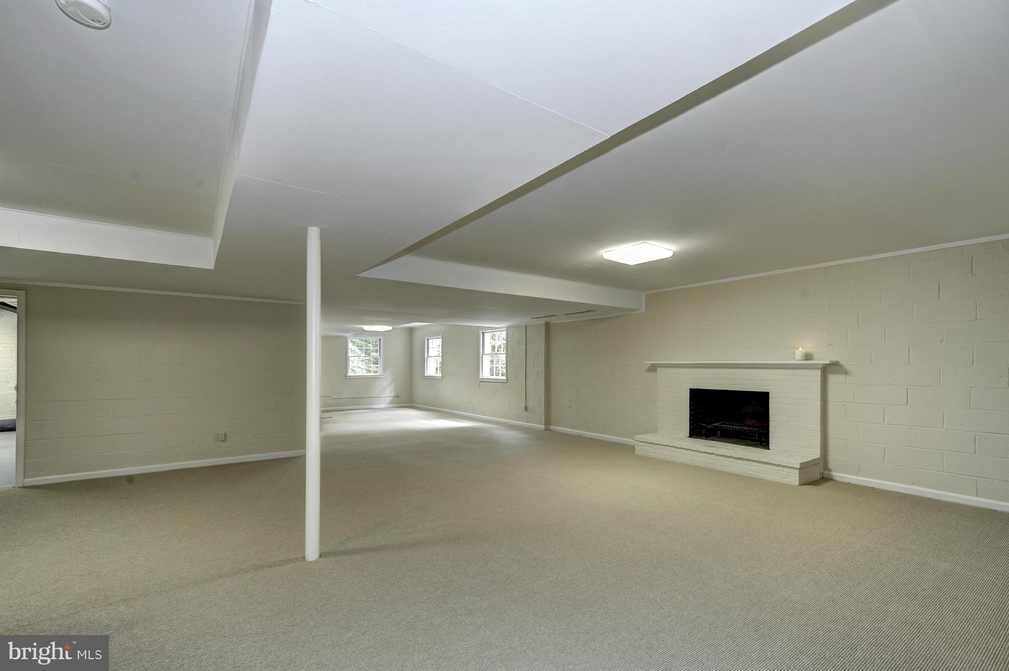 KENWOOD - Residential