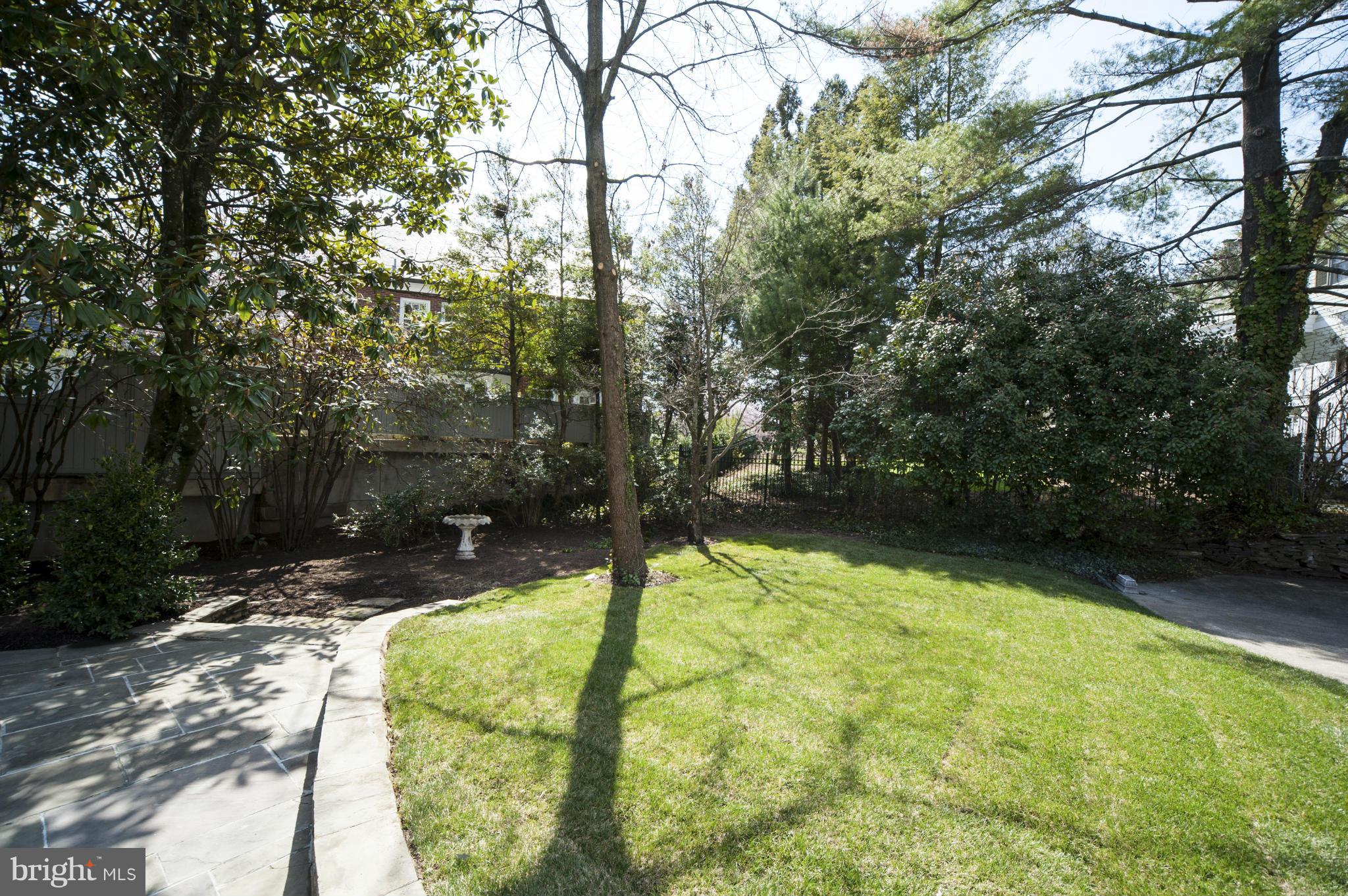 KENWOOD - Residential