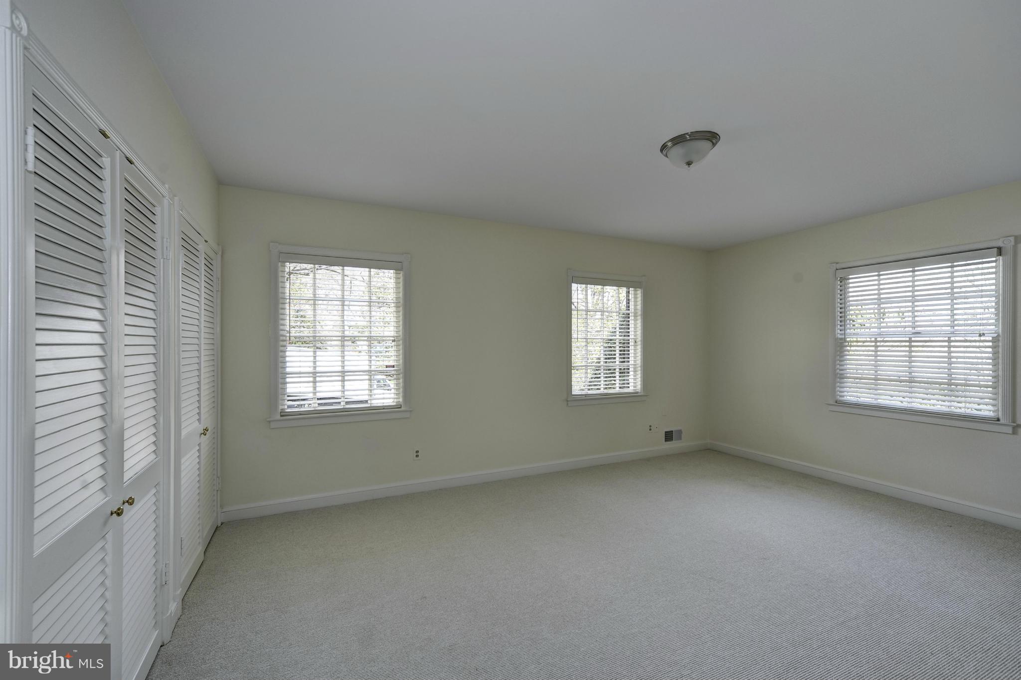 KENWOOD - Residential