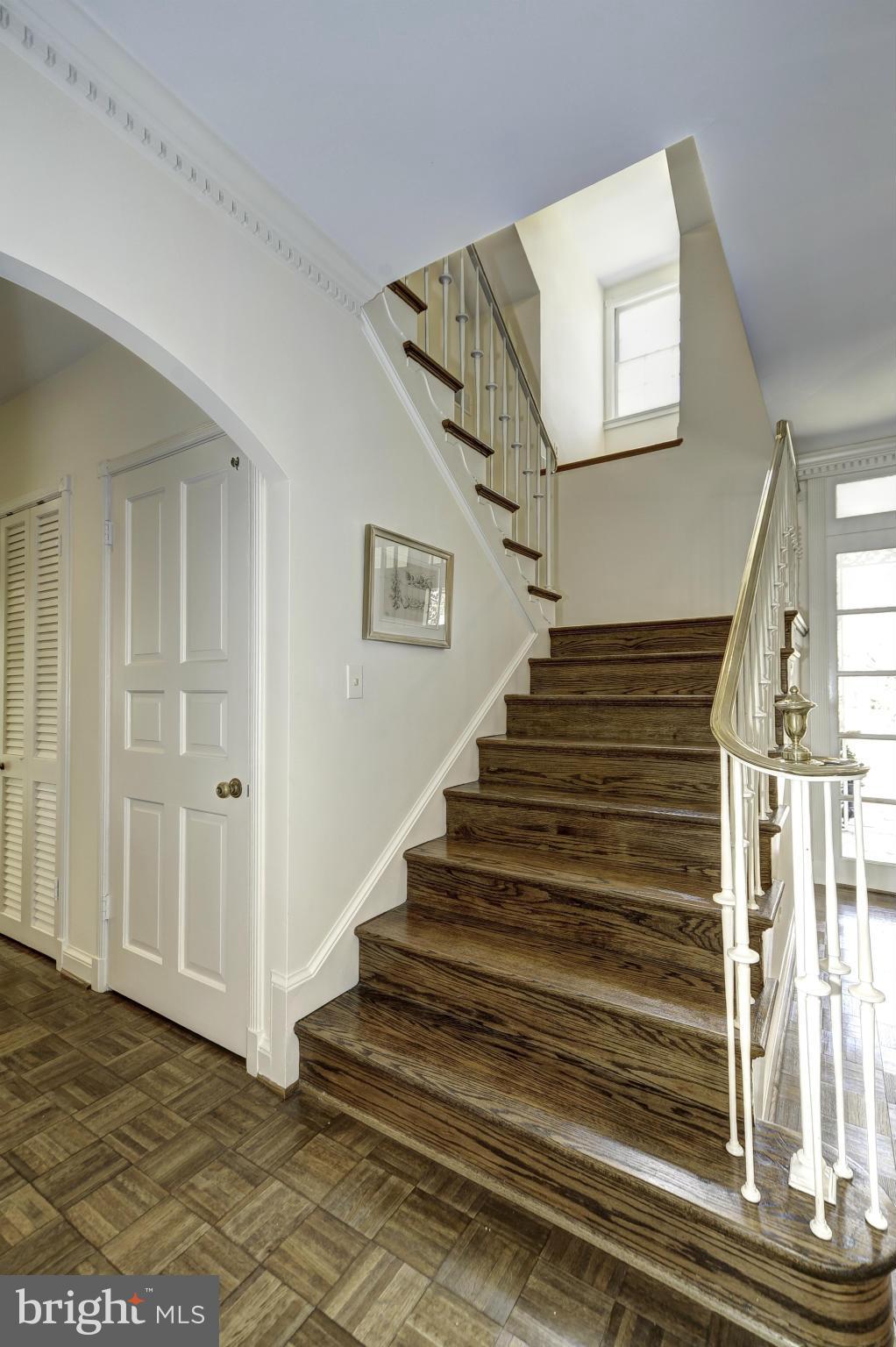 KENWOOD - Residential