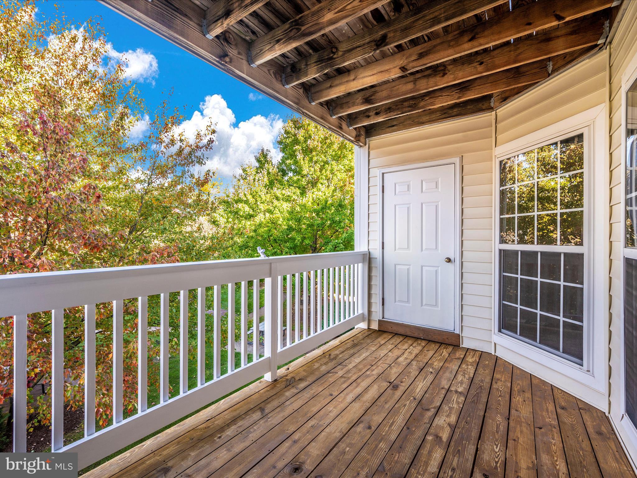 ECHO GLEN - Residential