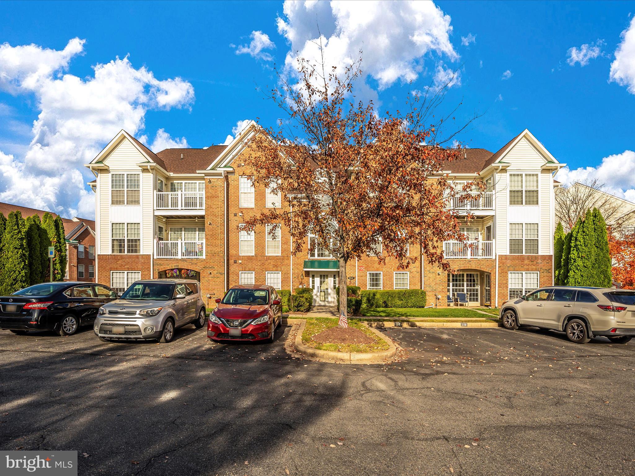 ECHO GLEN - Residential