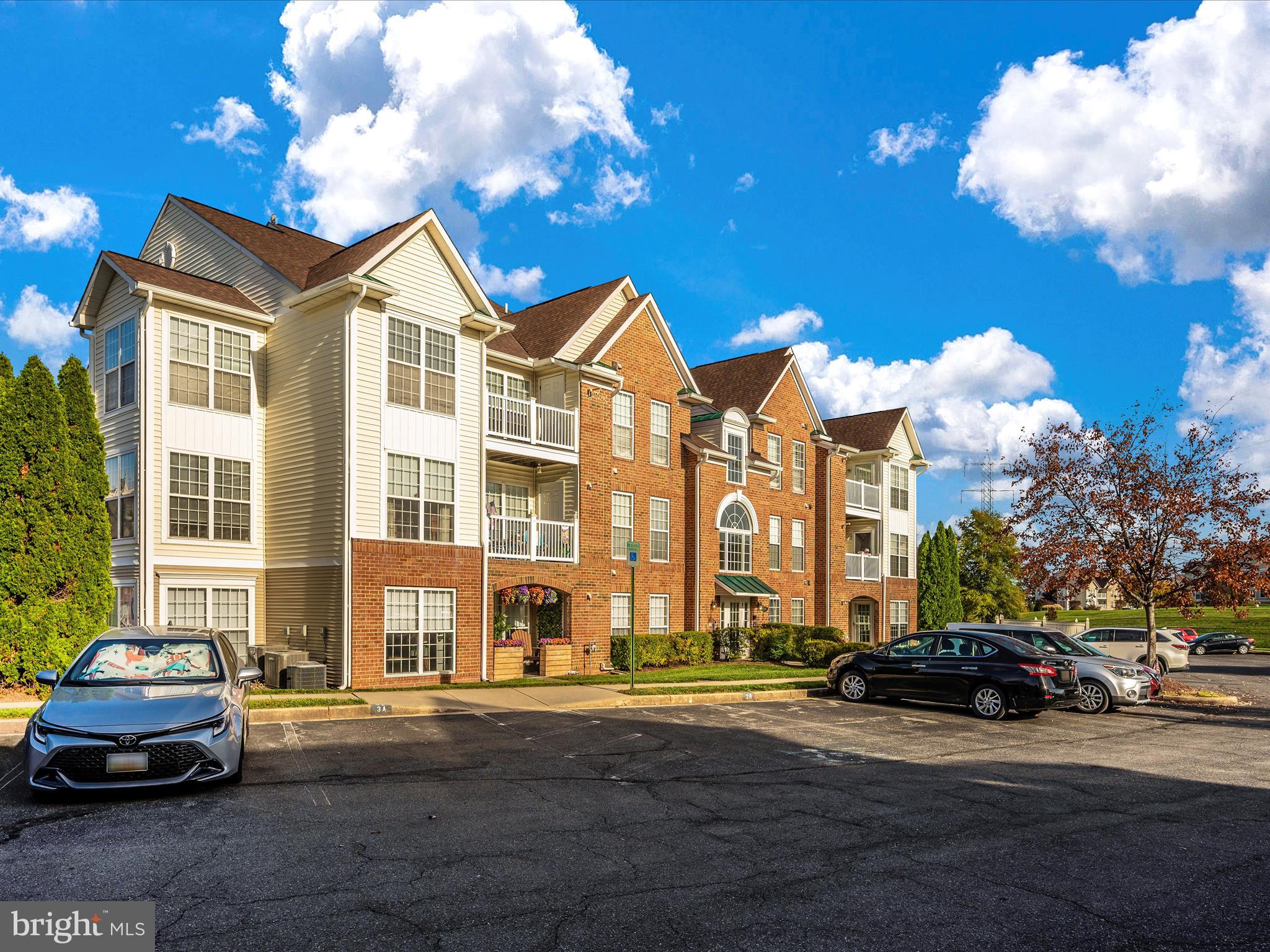 ECHO GLEN - Residential