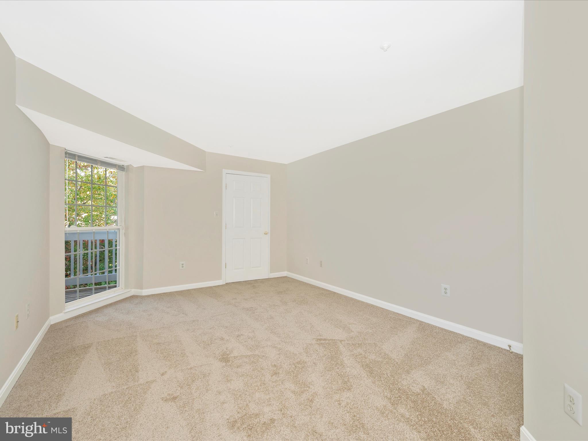 ECHO GLEN - Residential