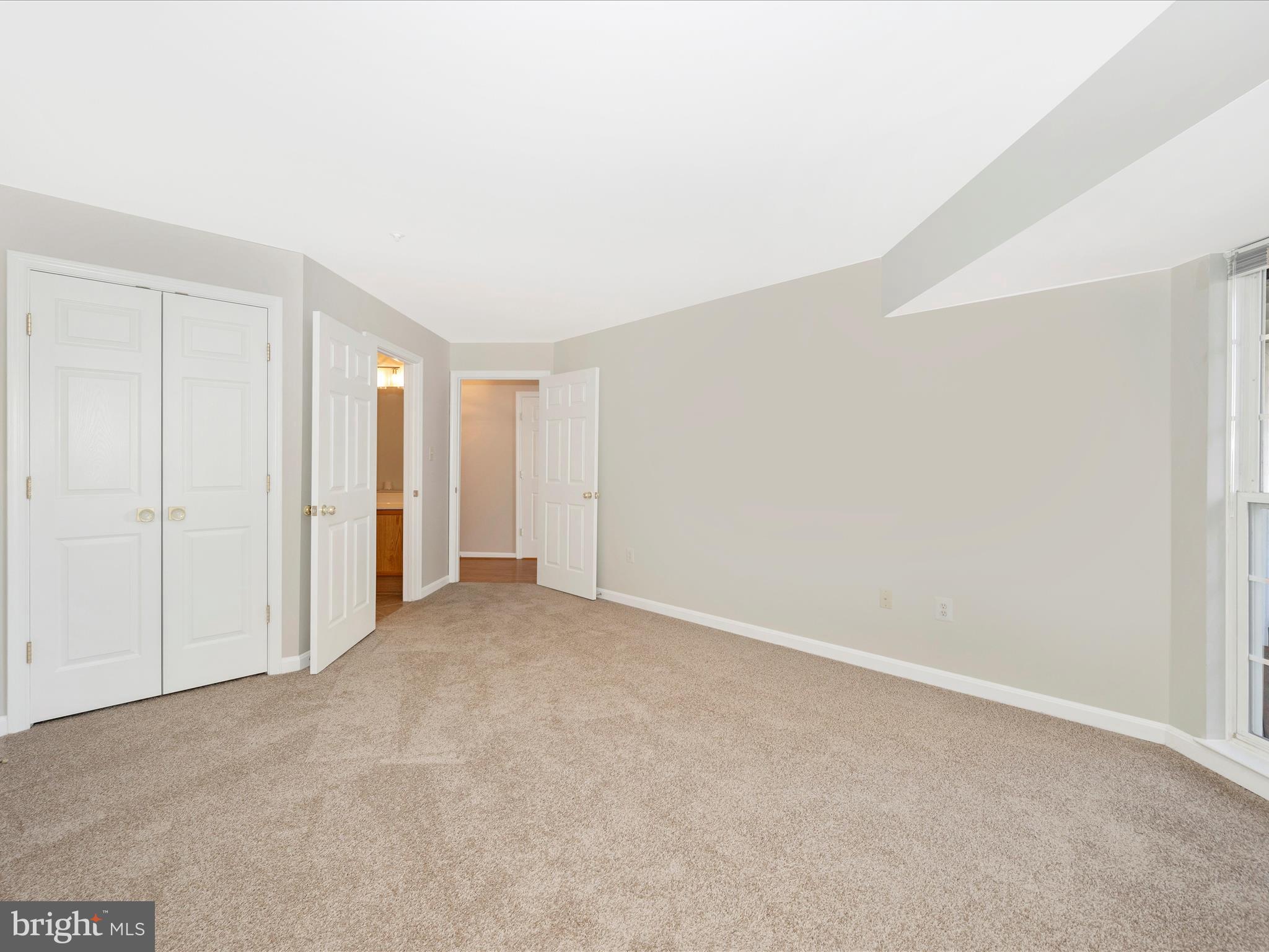 ECHO GLEN - Residential