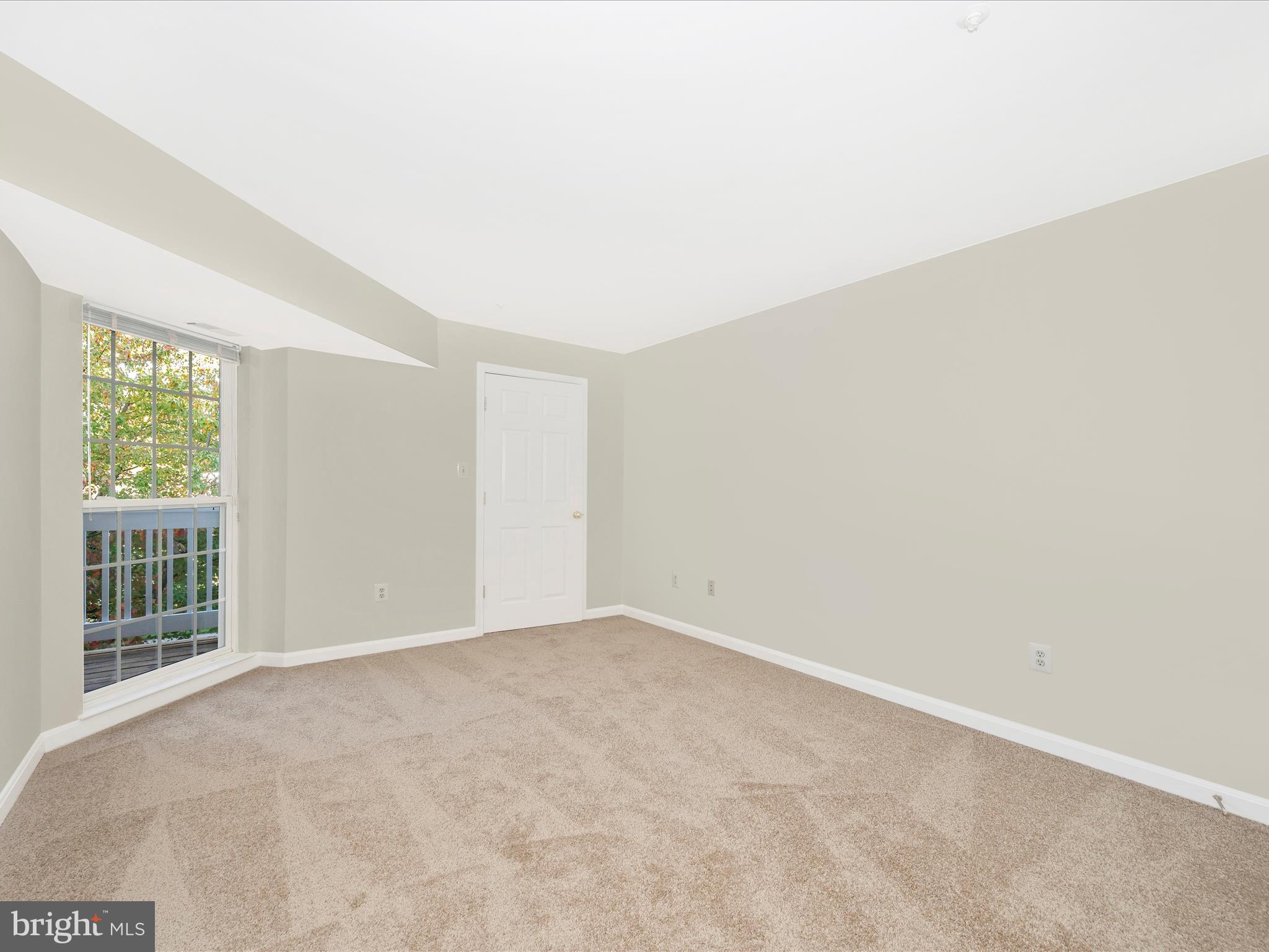 ECHO GLEN - Residential