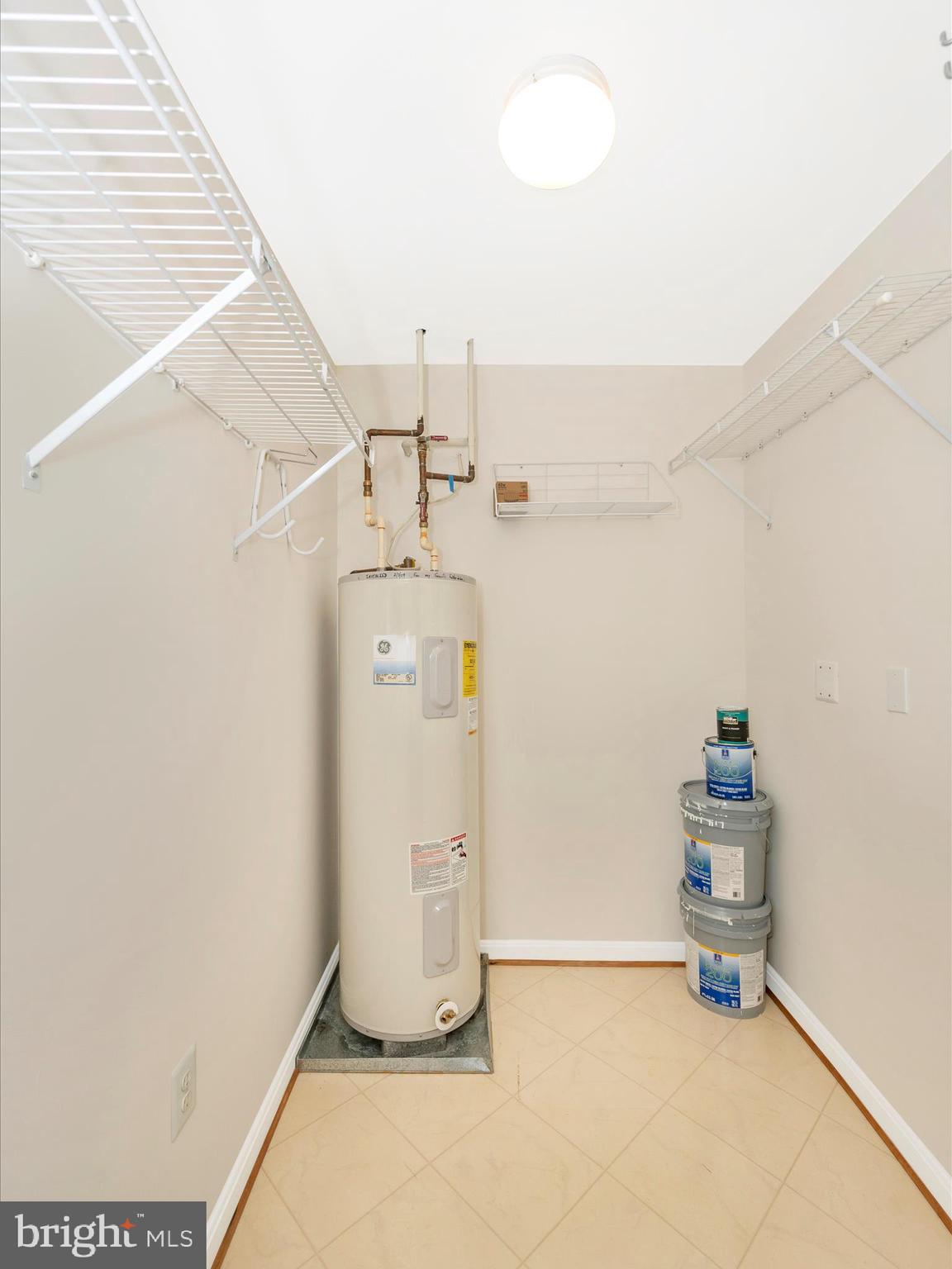 ECHO GLEN - Residential