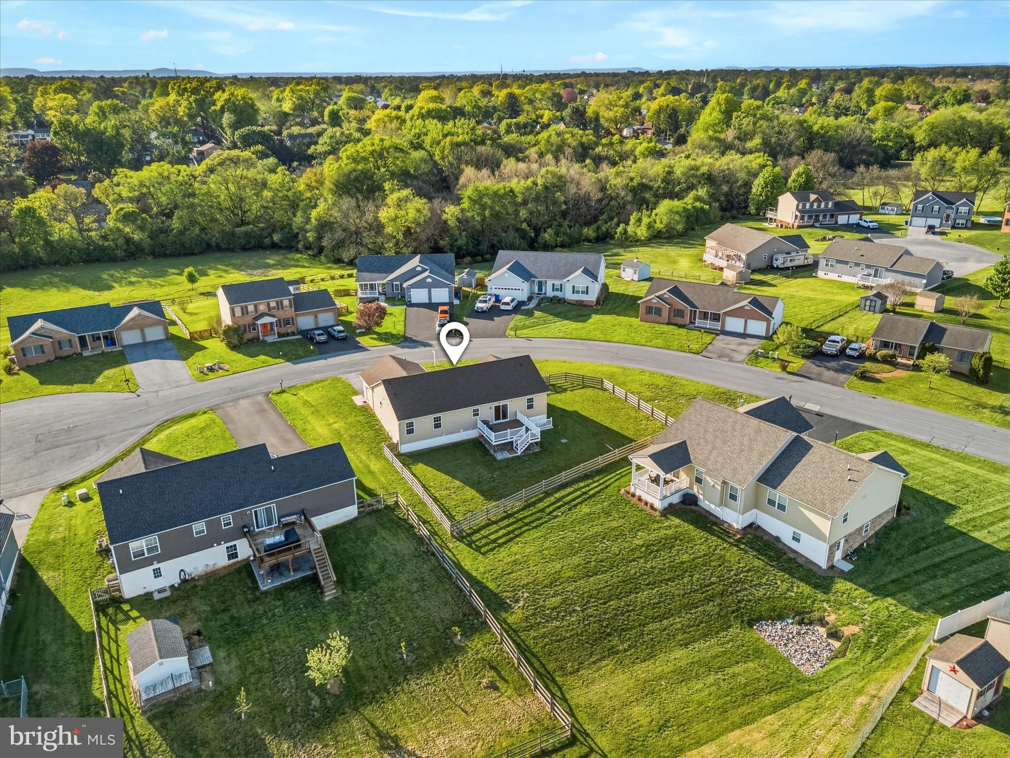 POTOMAC MANOR - Residential
