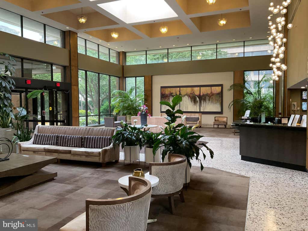 Photo of 3709 S George Mason Drive #1014E, FALLS CHURCH, VA 22041 (MLS # VAFX2330256)