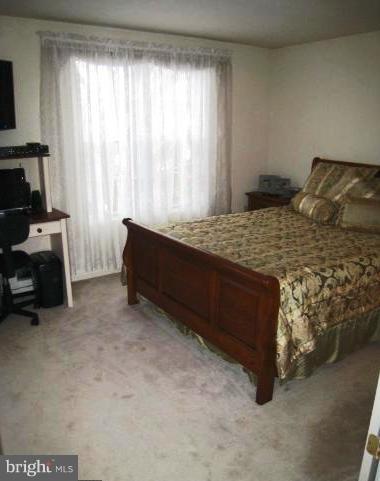 ST CHARLES SUB - LANCASTER - Residential Lease