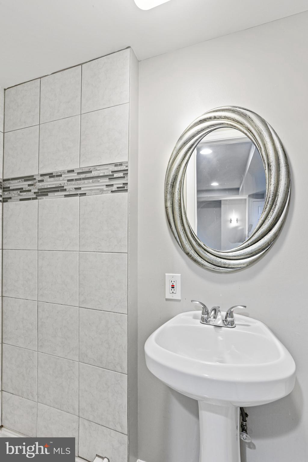 BONITA - Residential