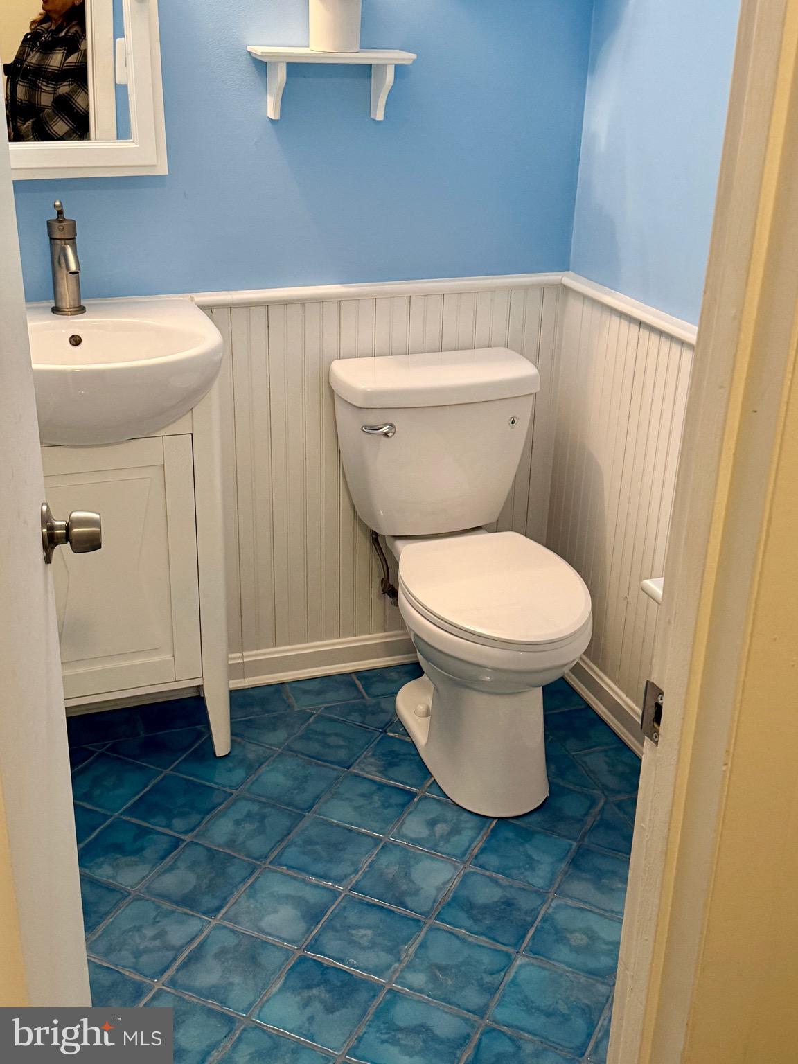 GUNNERS LAKE VILLAGE - Residential