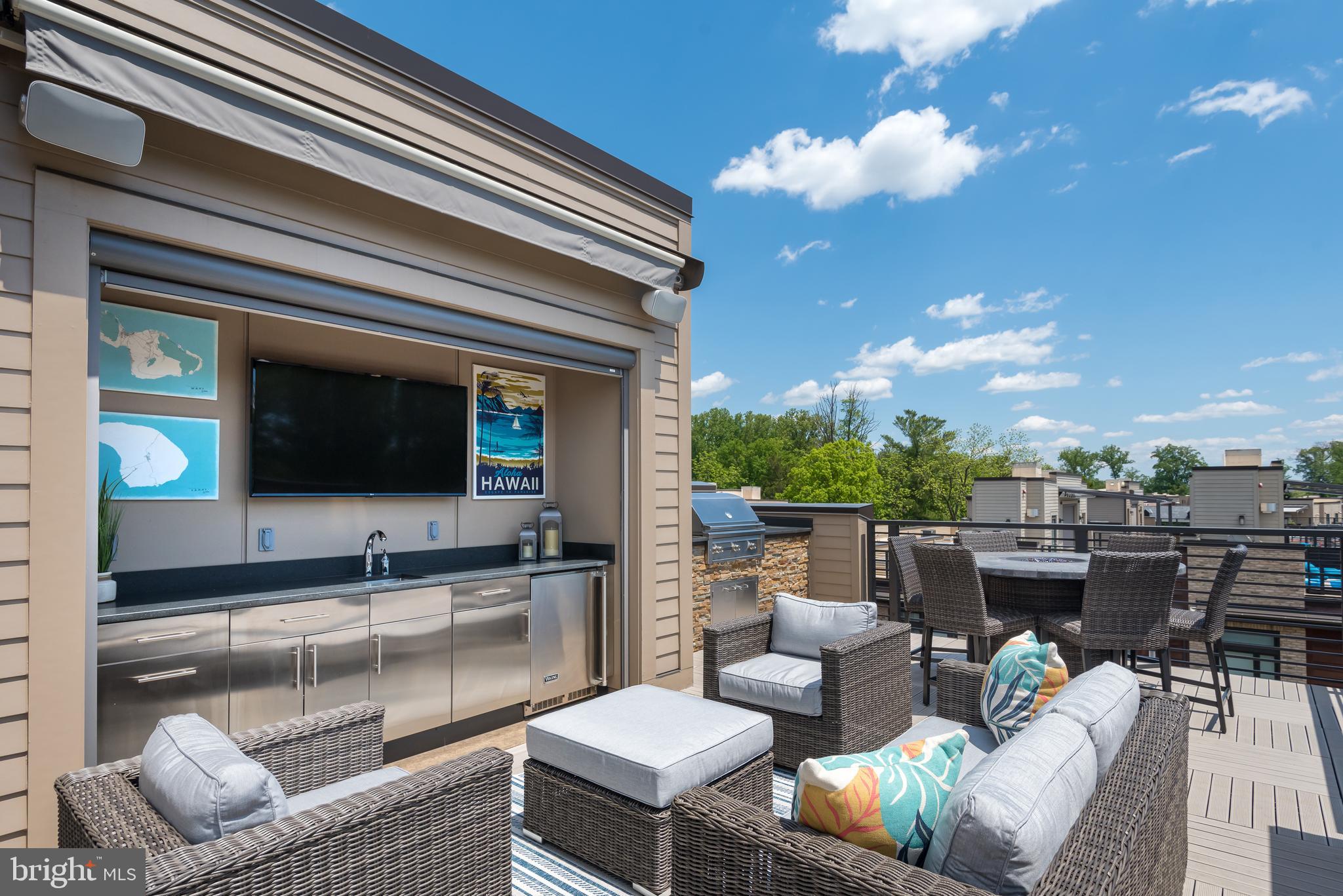 GROSVENOR HEIGHTS - Residential