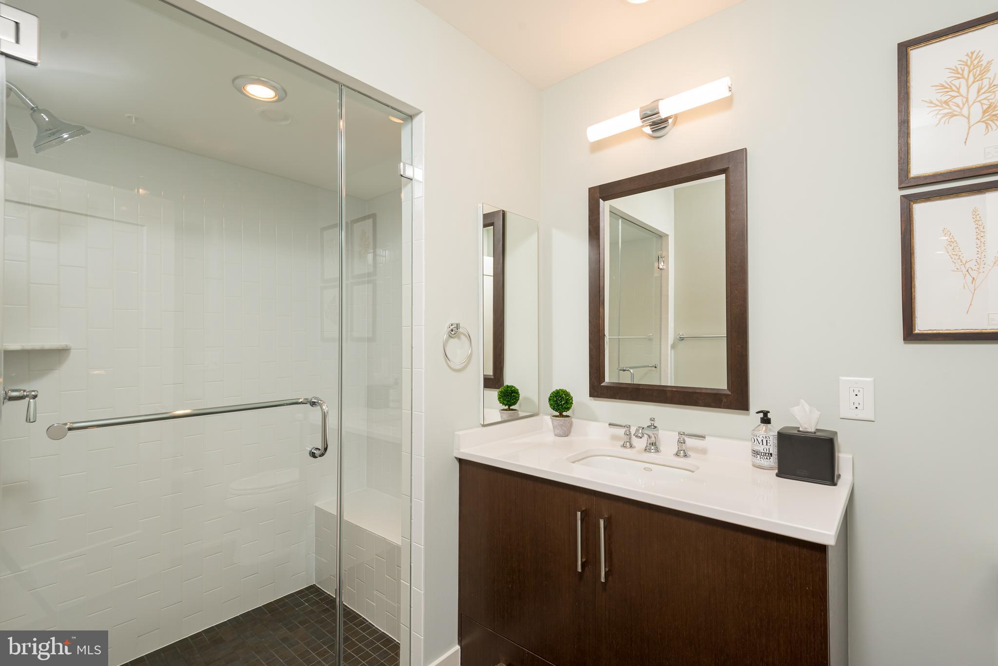 GROSVENOR HEIGHTS - Residential