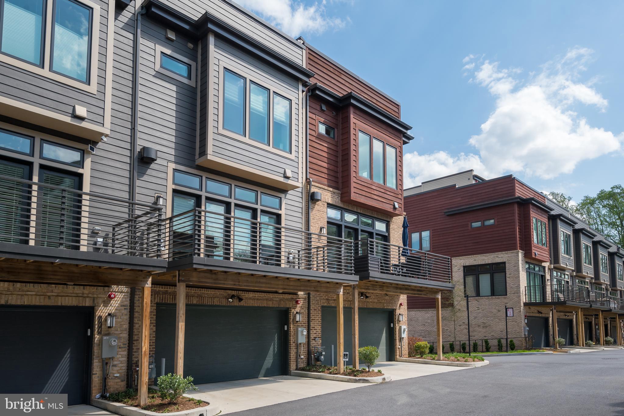 GROSVENOR HEIGHTS - Residential