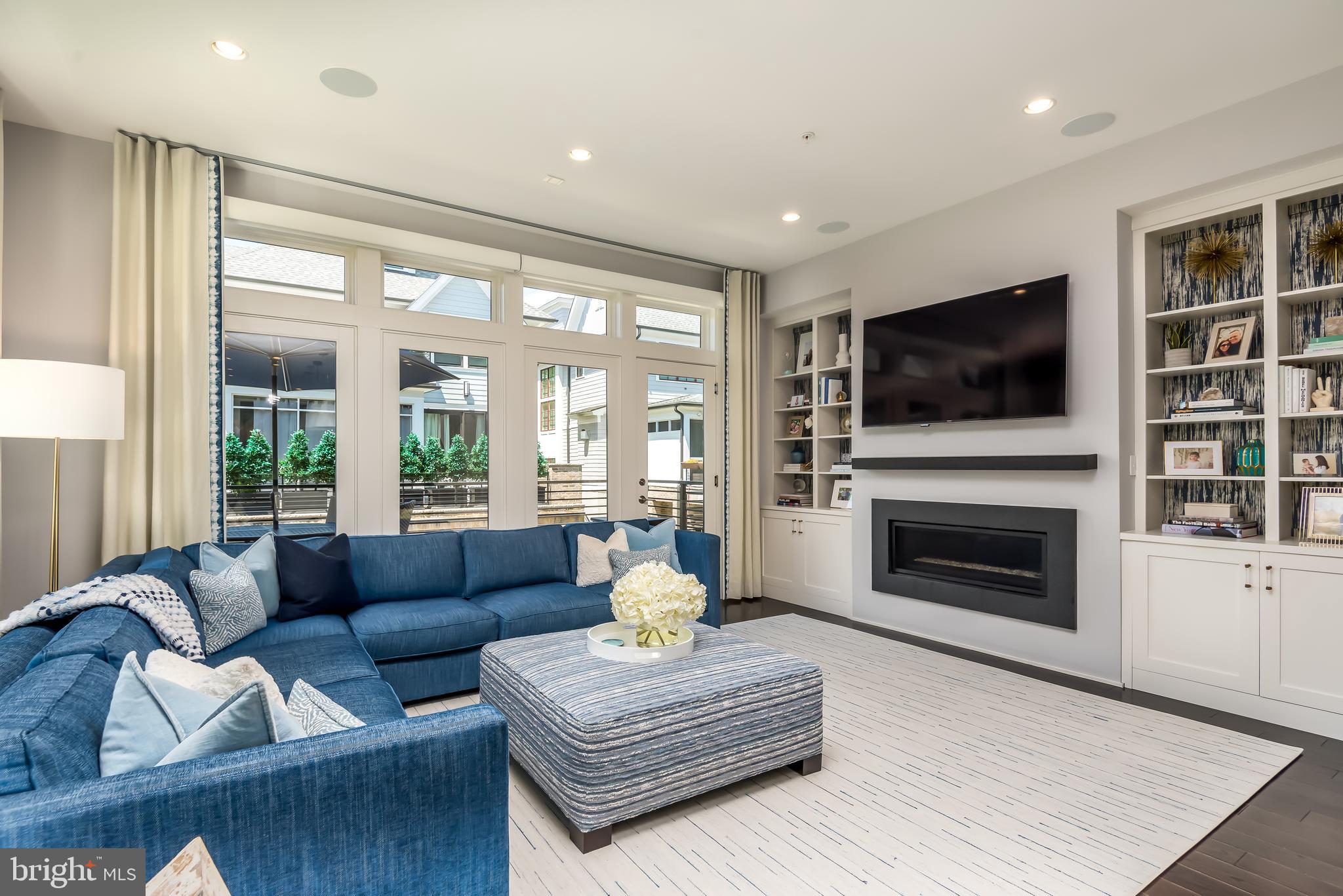 GROSVENOR HEIGHTS - Residential