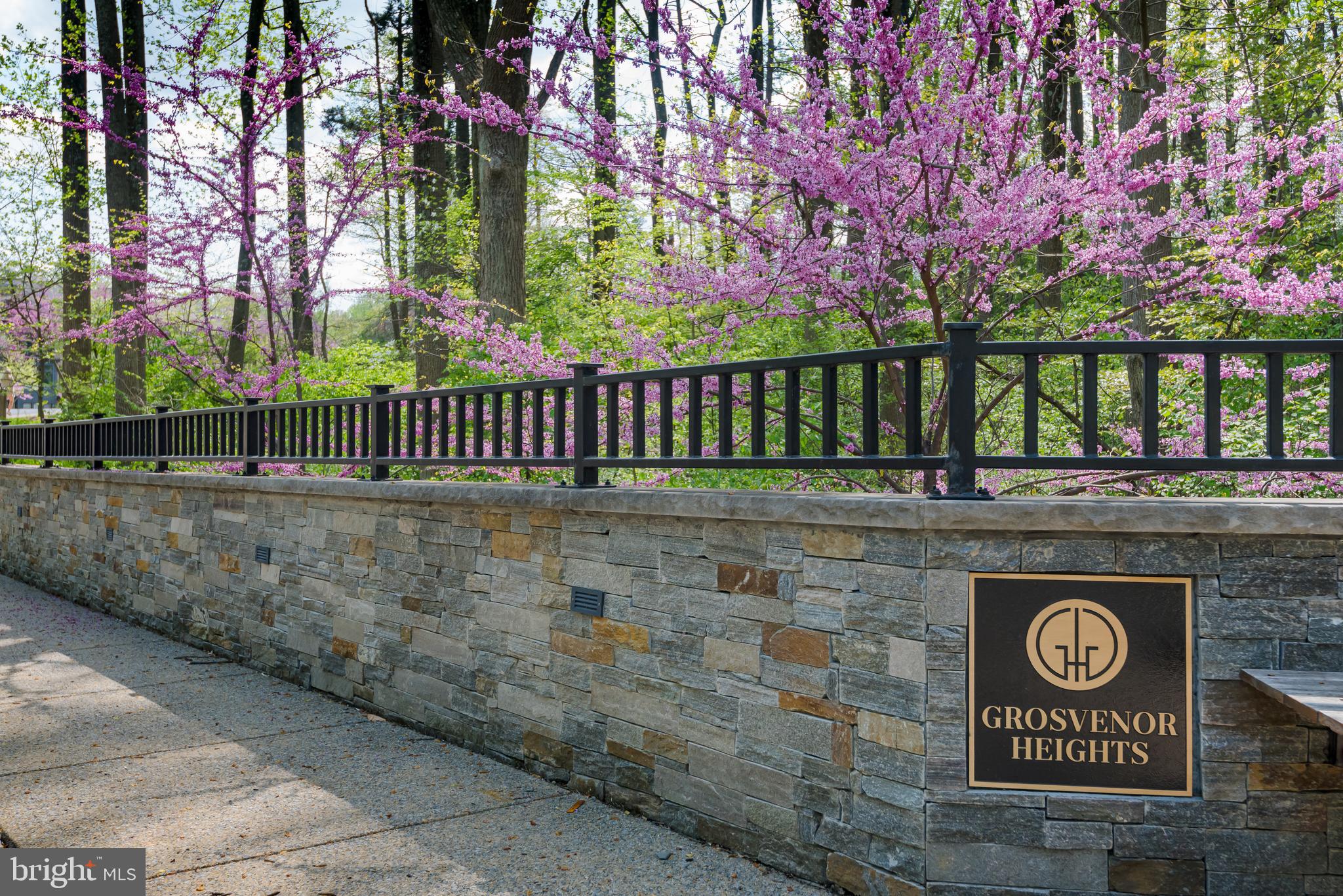 GROSVENOR HEIGHTS - Residential