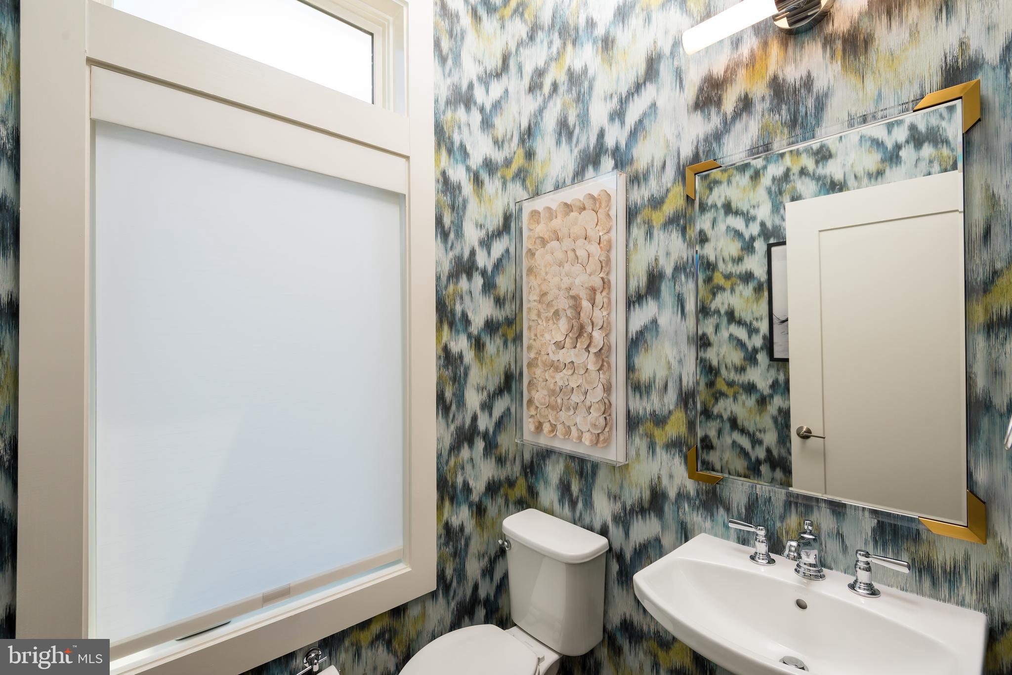 GROSVENOR HEIGHTS - Residential