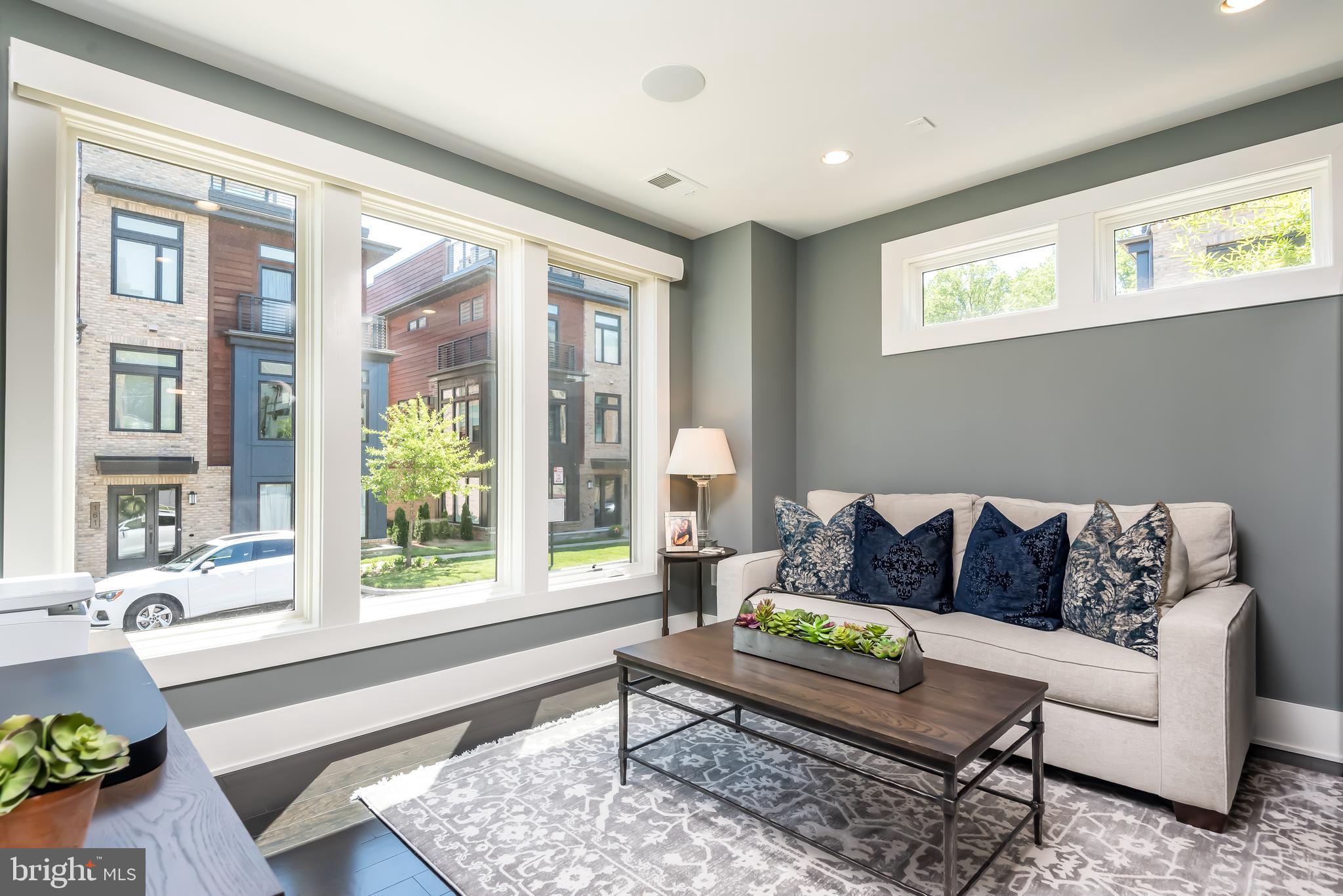 GROSVENOR HEIGHTS - Residential