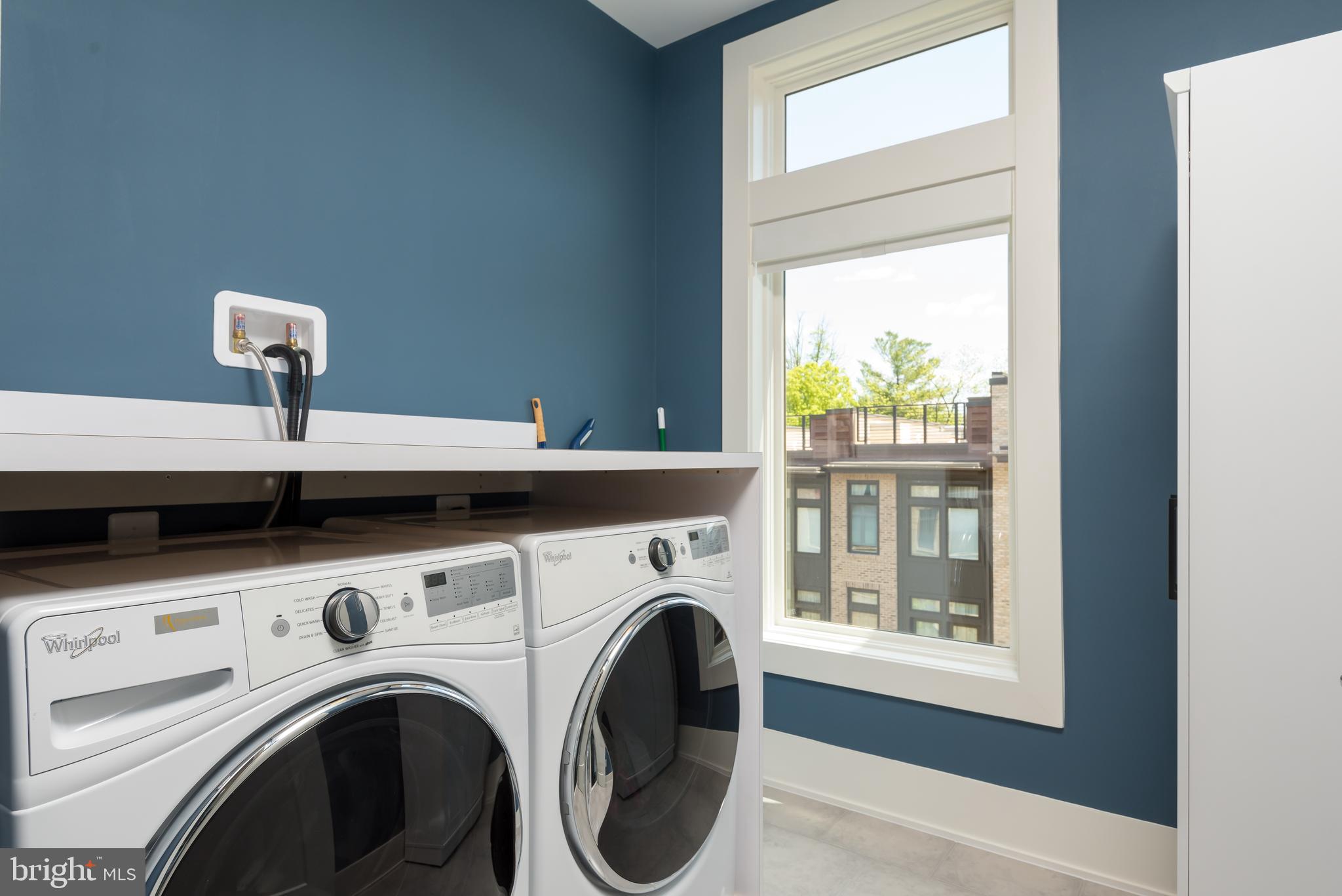 GROSVENOR HEIGHTS - Residential