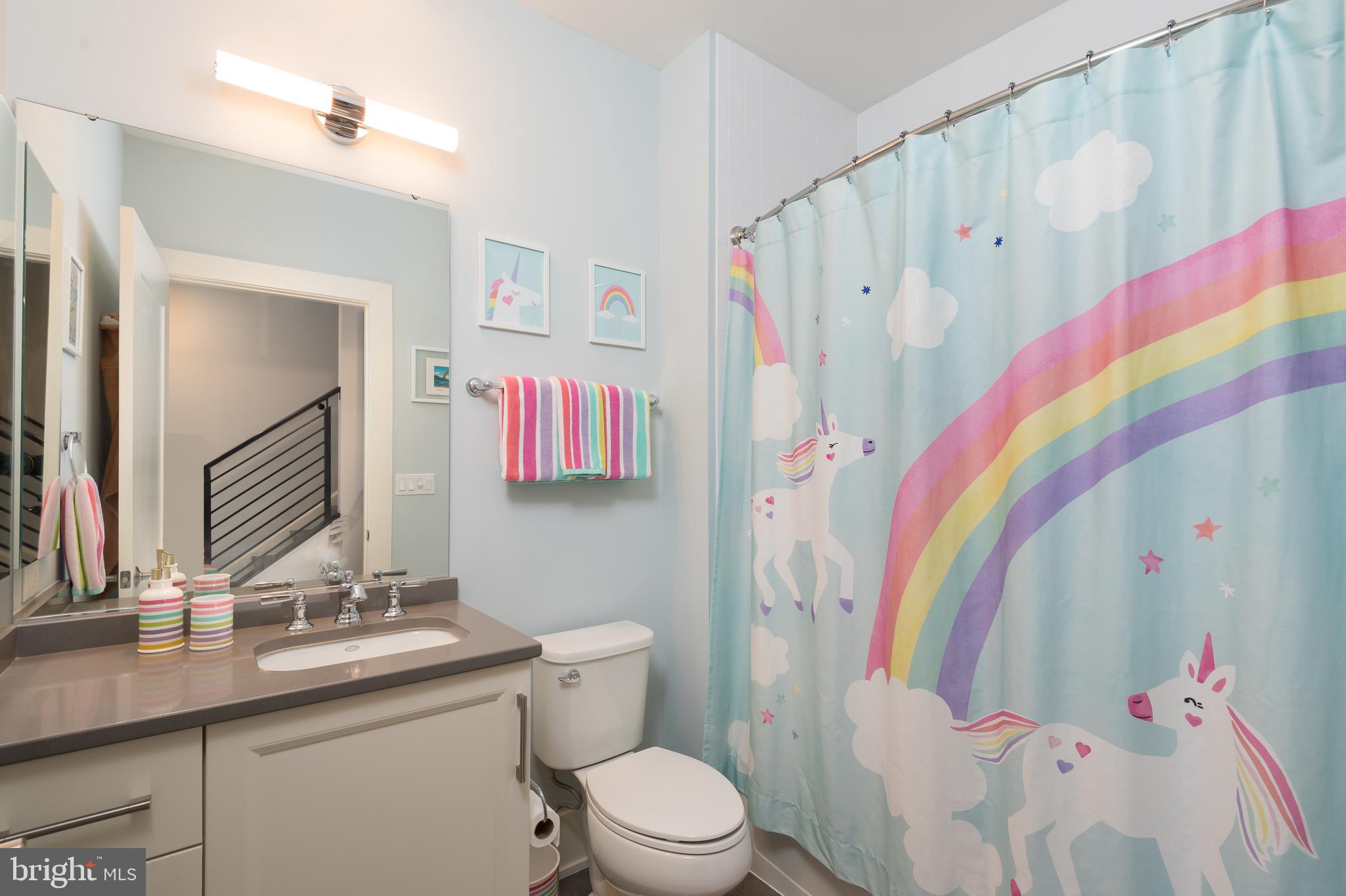 GROSVENOR HEIGHTS - Residential