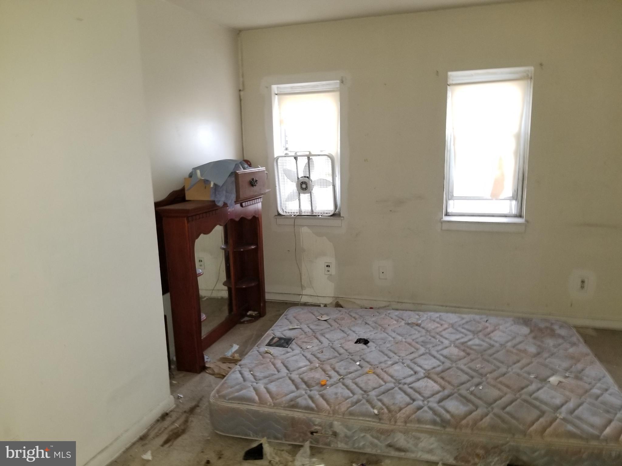 FRANKLIN SQUARE HISTORIC DISTRICT - Residential