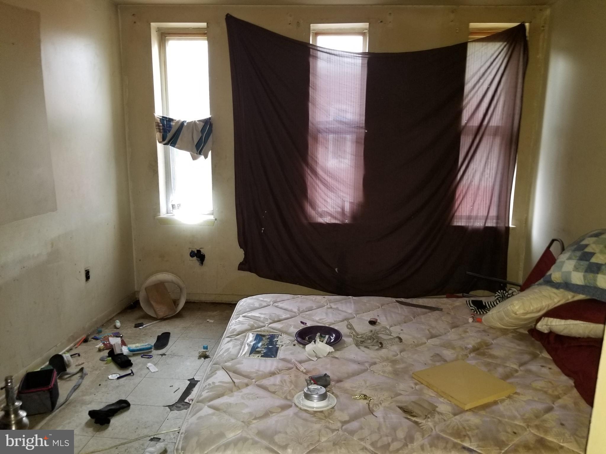 FRANKLIN SQUARE HISTORIC DISTRICT - Residential