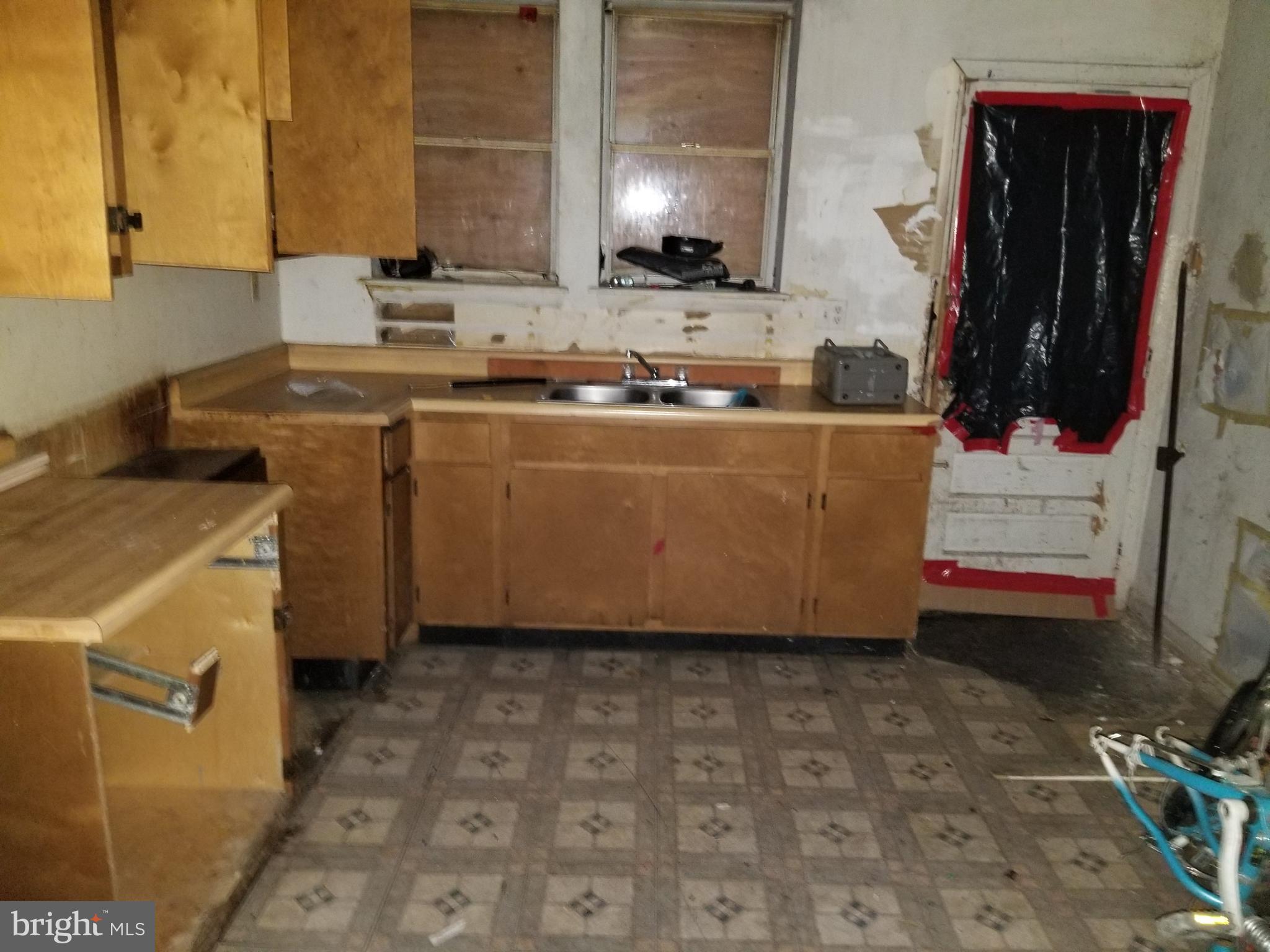 FRANKLIN SQUARE HISTORIC DISTRICT - Residential