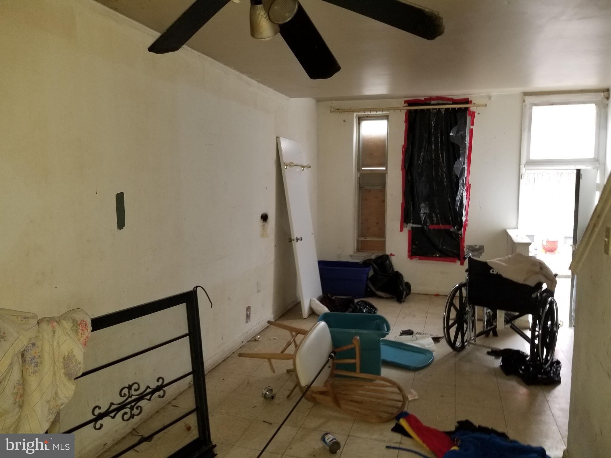 FRANKLIN SQUARE HISTORIC DISTRICT - Residential