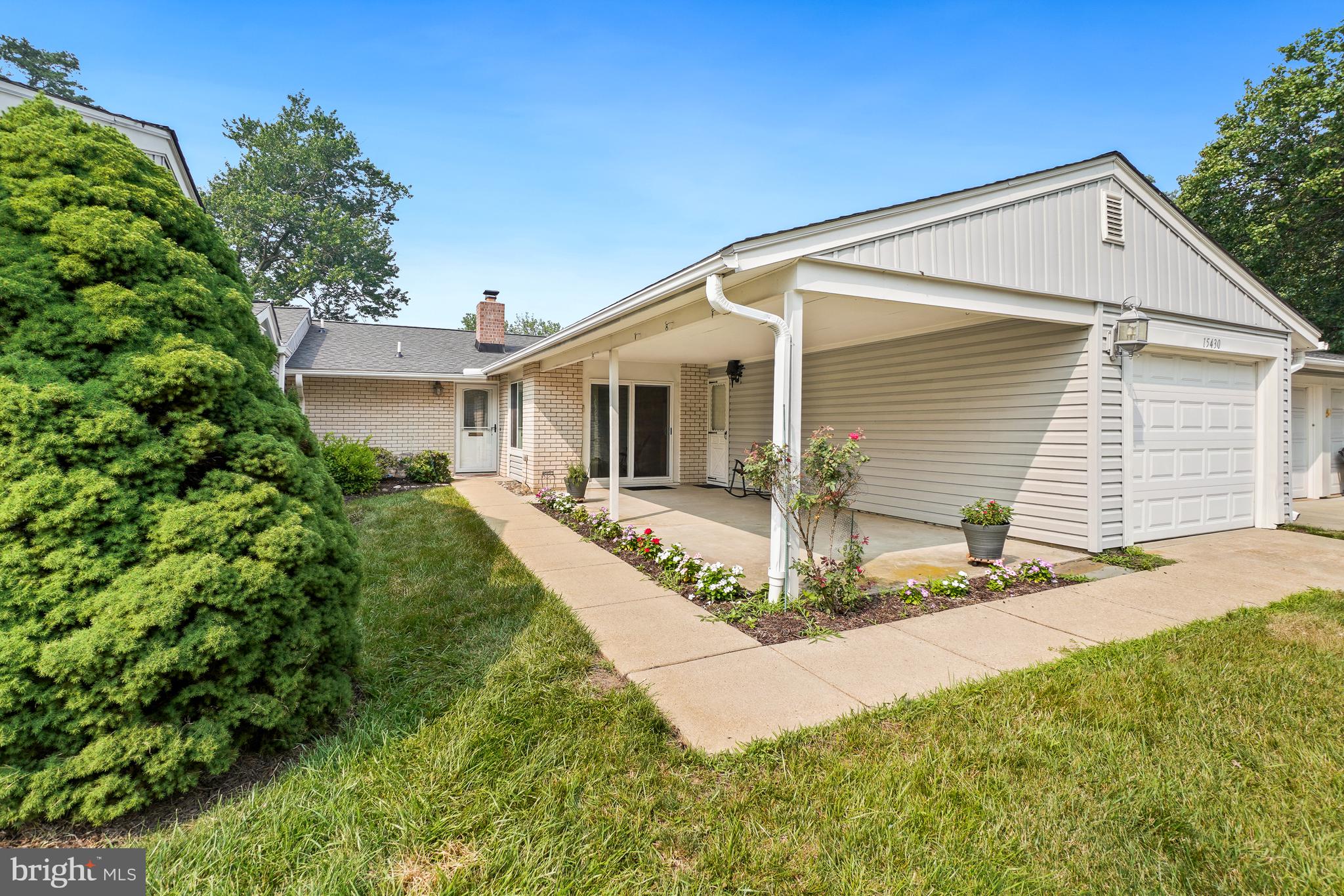 15430 BRAMBLEWOOD DRIVE 22-B