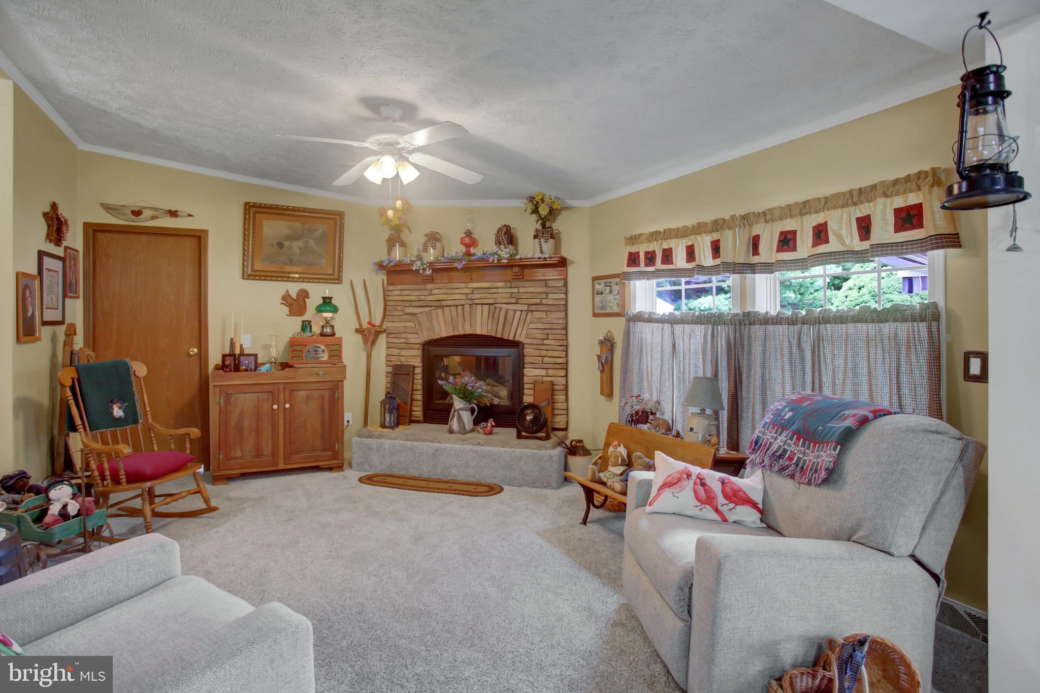 SHIPPENSBURG VILLAGE - Residential