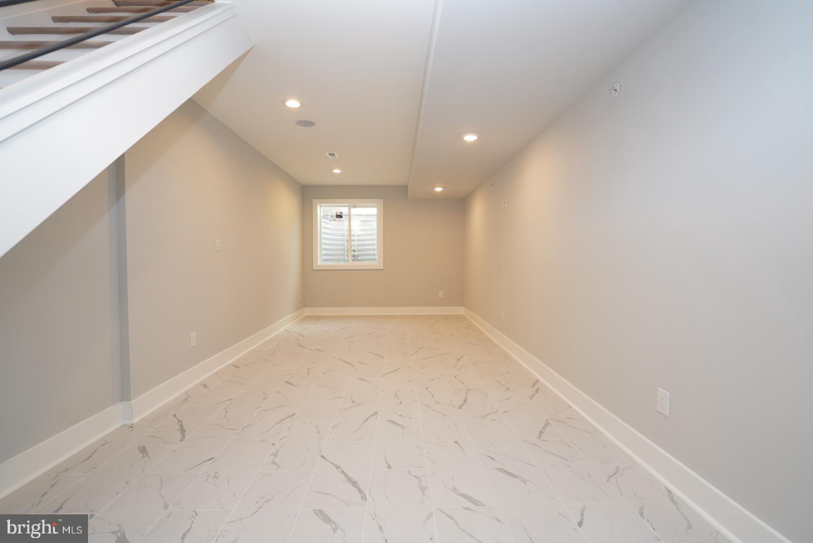 NORRIS SQUARE - Residential