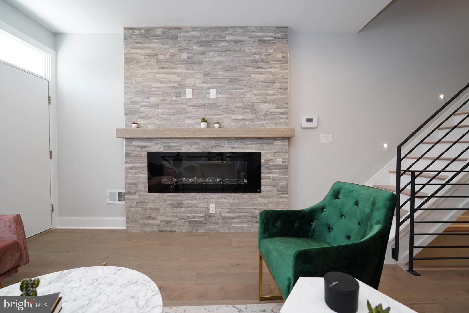 NORRIS SQUARE - Residential