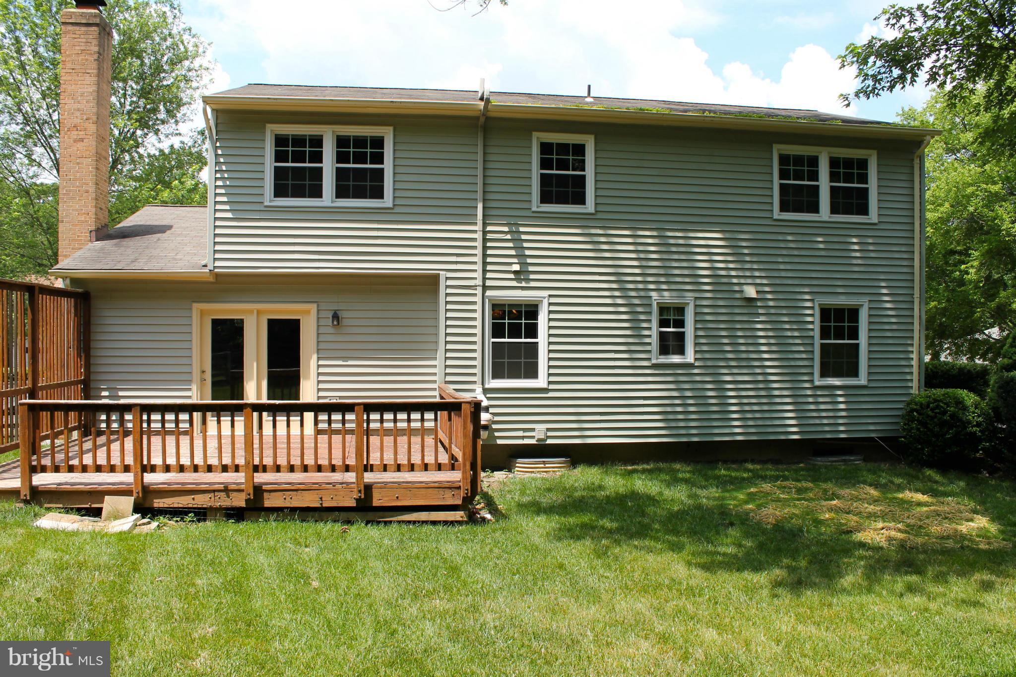 LAKE RIDGE/PROMONTRY OAK - Residential Lease