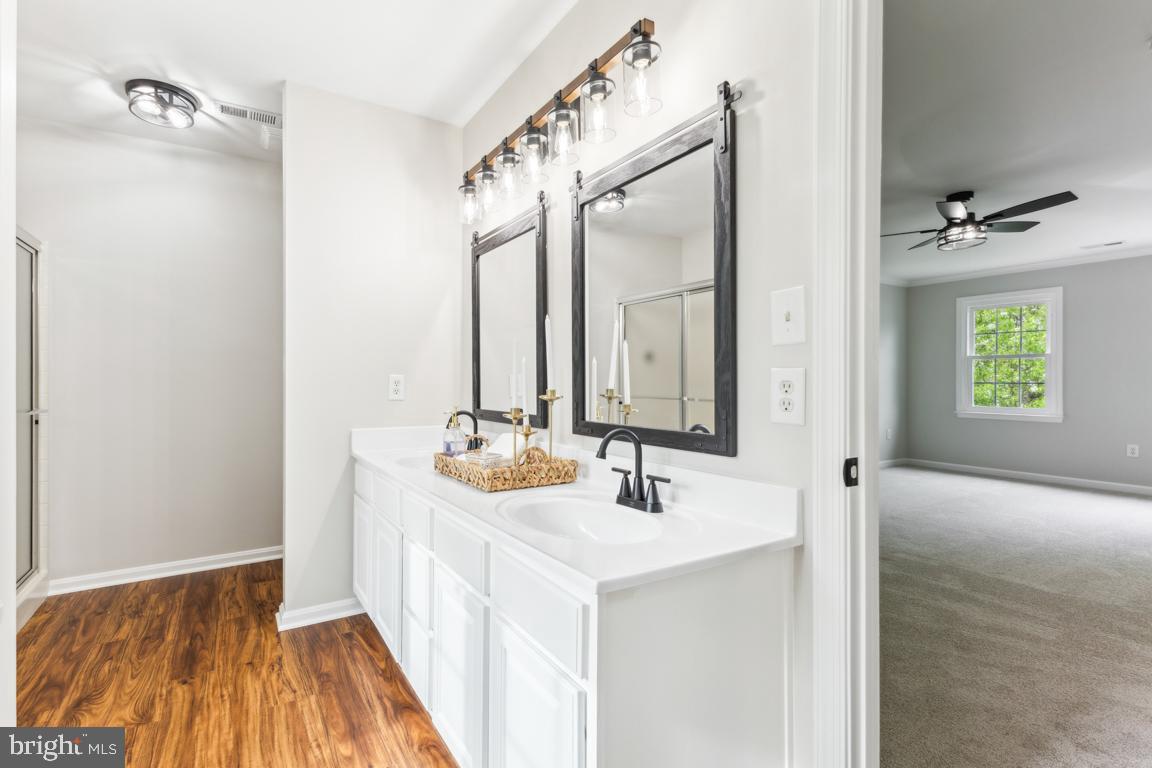 STAFFORD LAKES VILLAGE - Residential