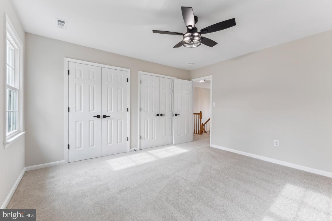 STAFFORD LAKES VILLAGE - Residential