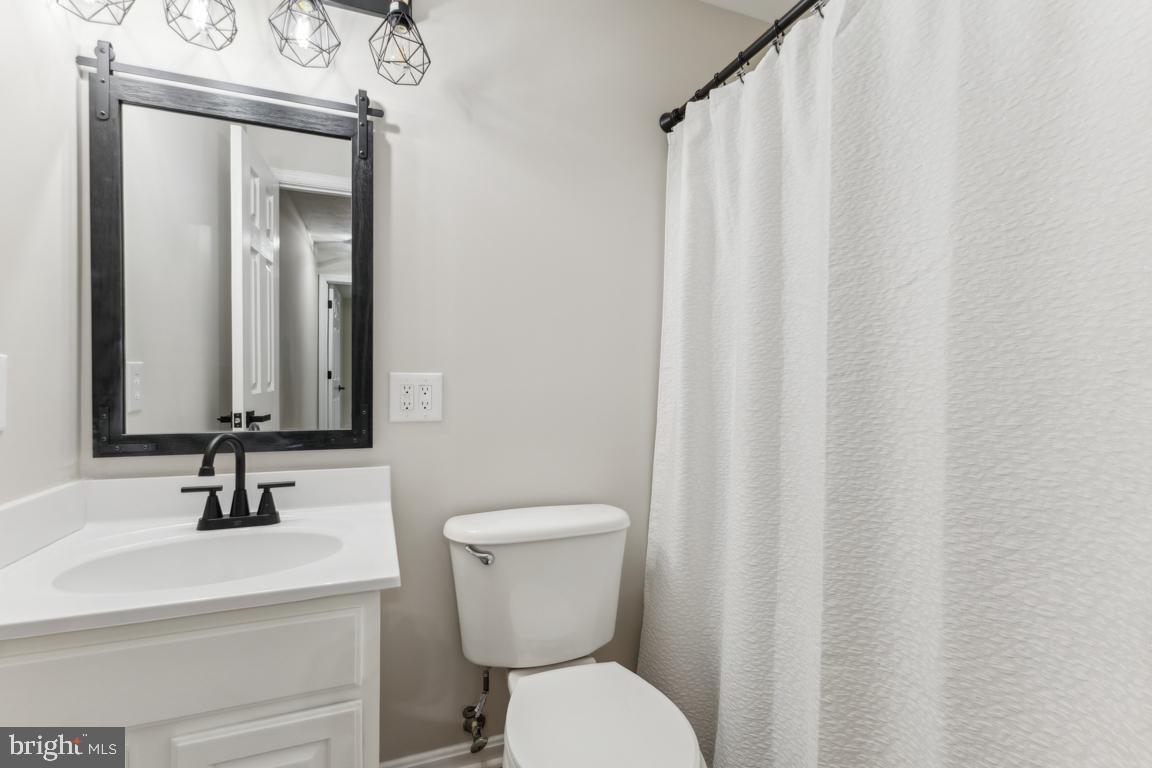 STAFFORD LAKES VILLAGE - Residential