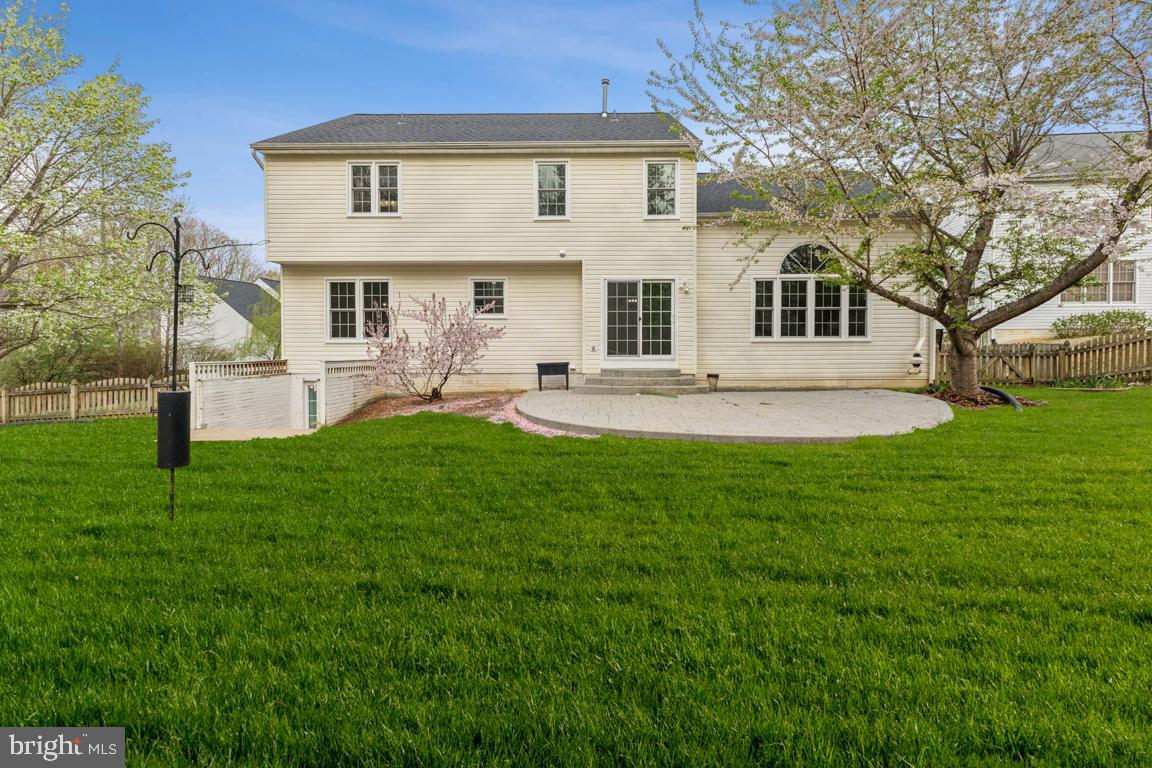 STAFFORD LAKES VILLAGE - Residential