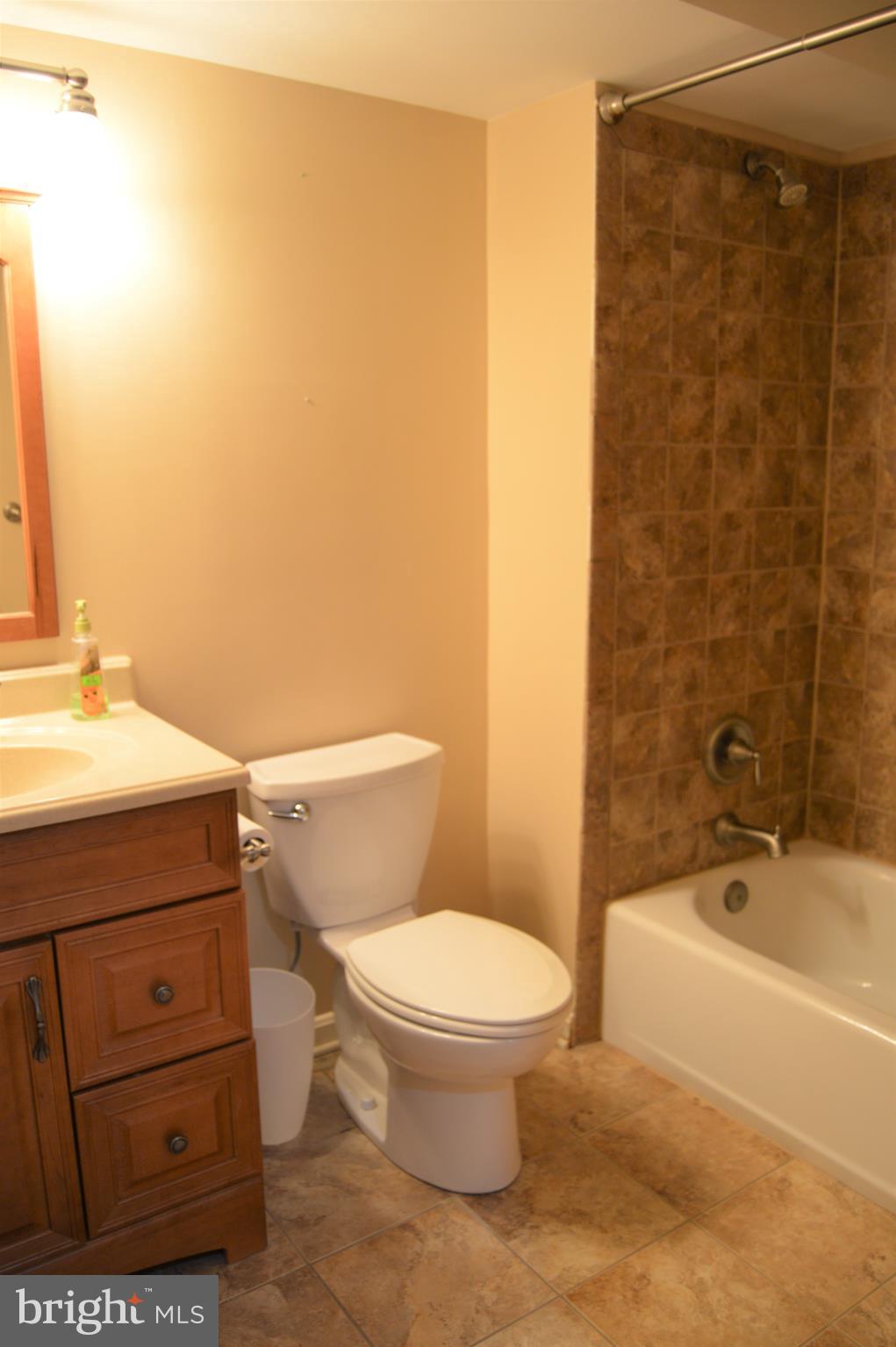 APPLE GROVE - Residential