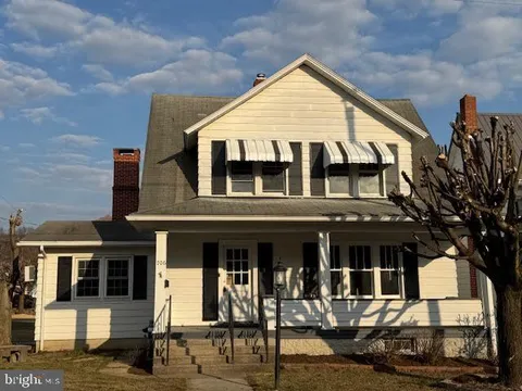 706 Highland Avenue, Lewistown, PA 17044 - MLS#: PAMF2051866