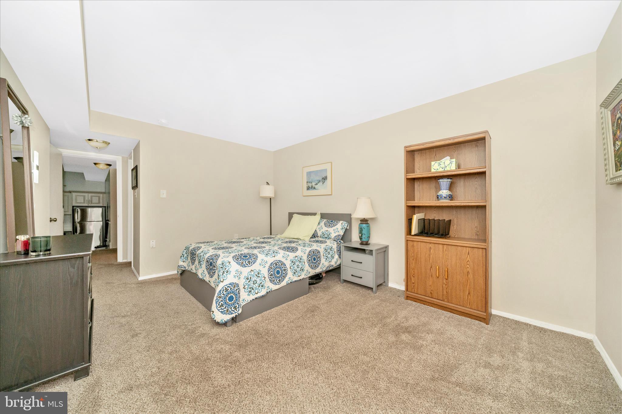 NORMANDIE ON THE LAKE II - Residential