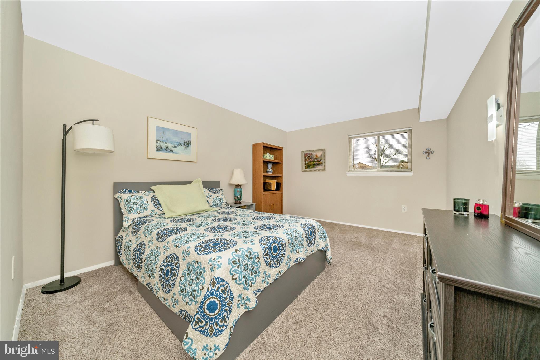 NORMANDIE ON THE LAKE II - Residential