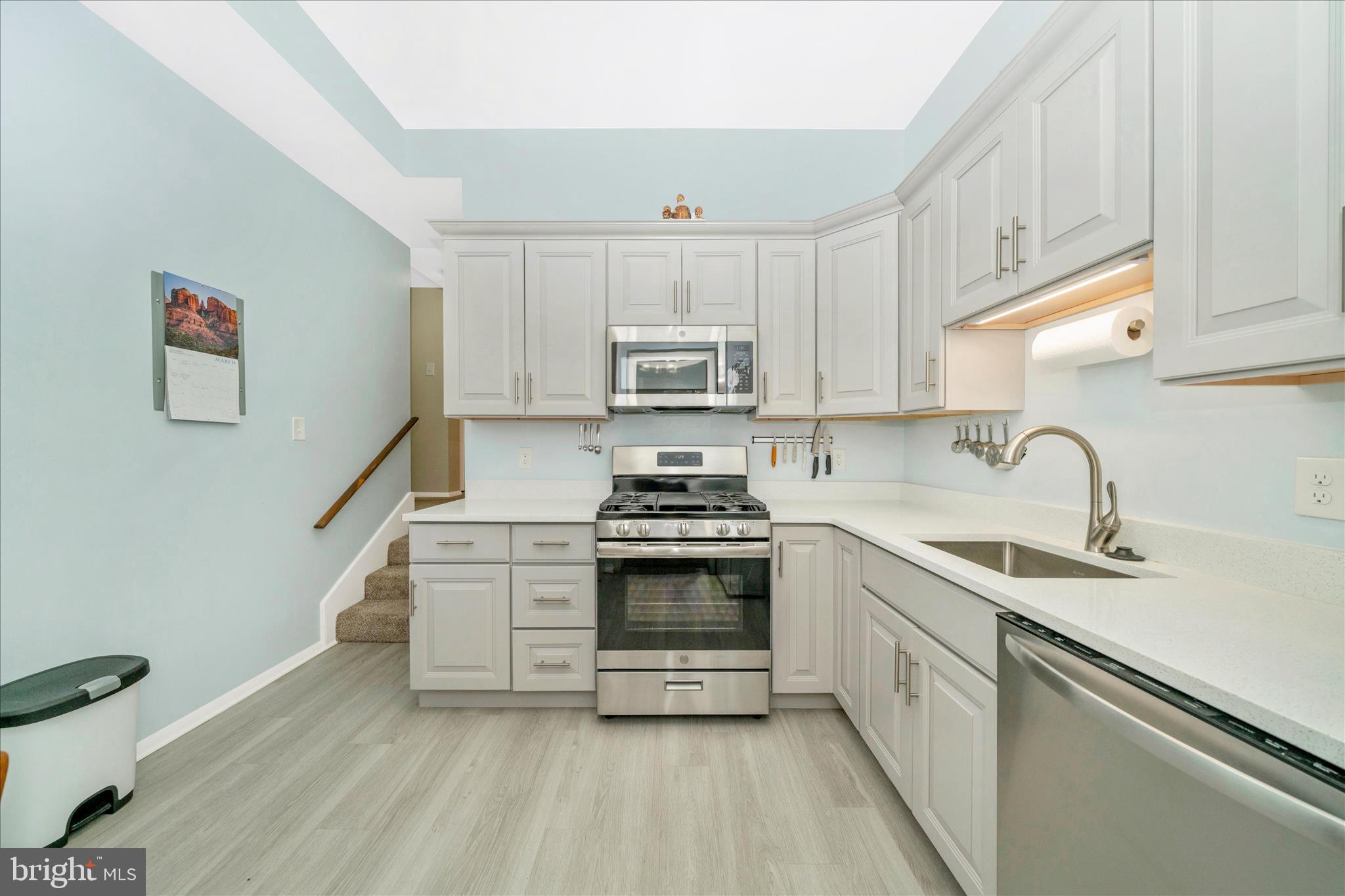 NORMANDIE ON THE LAKE II - Residential