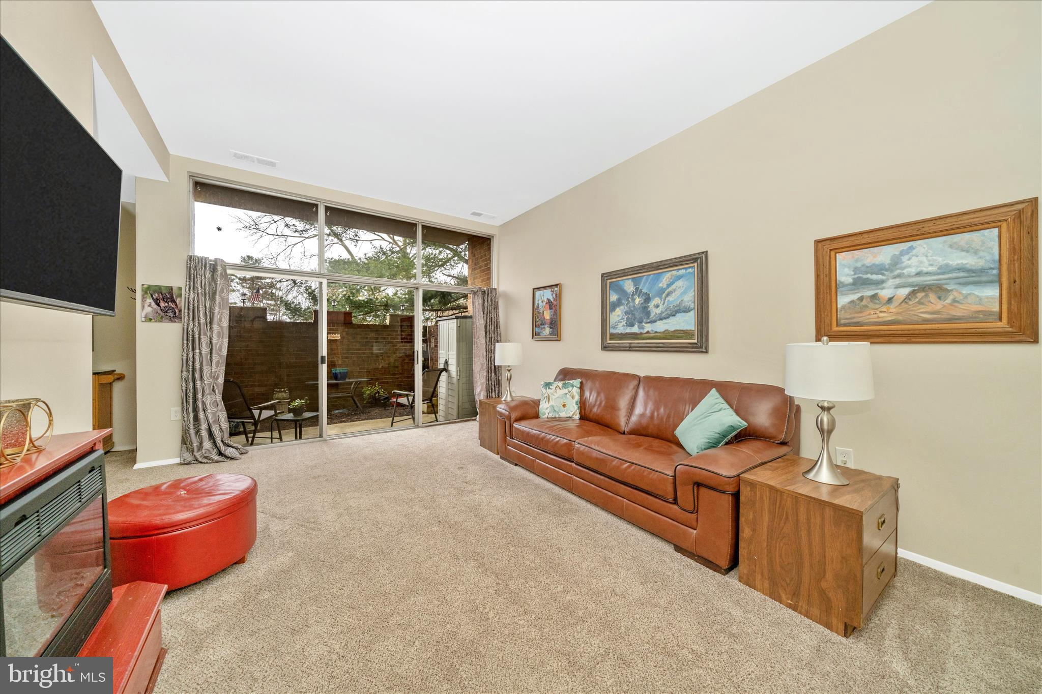 NORMANDIE ON THE LAKE II - Residential