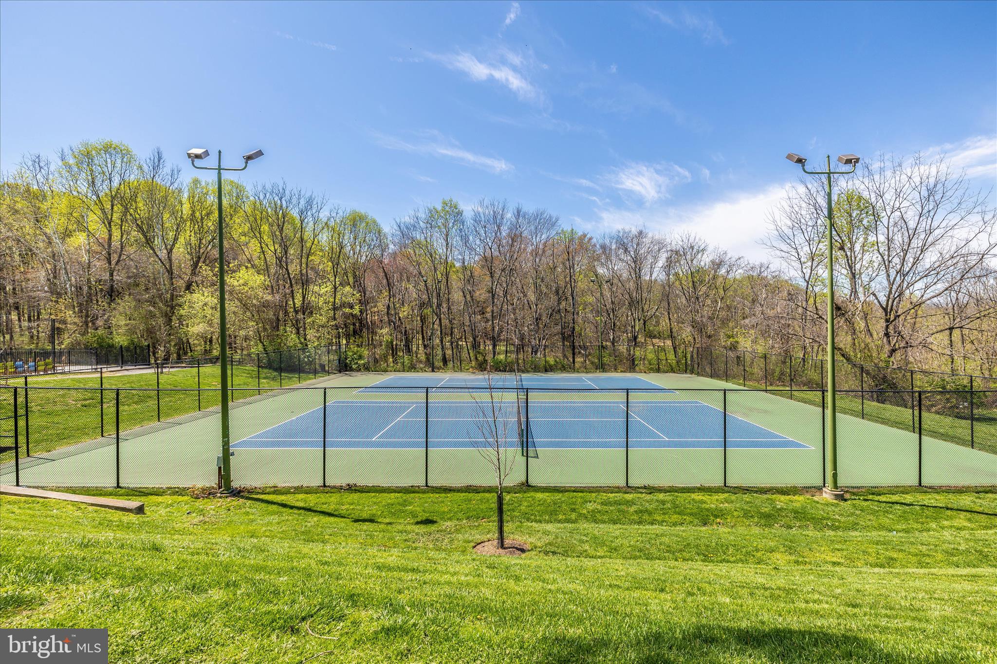 NORMANDIE ON THE LAKE II - Residential
