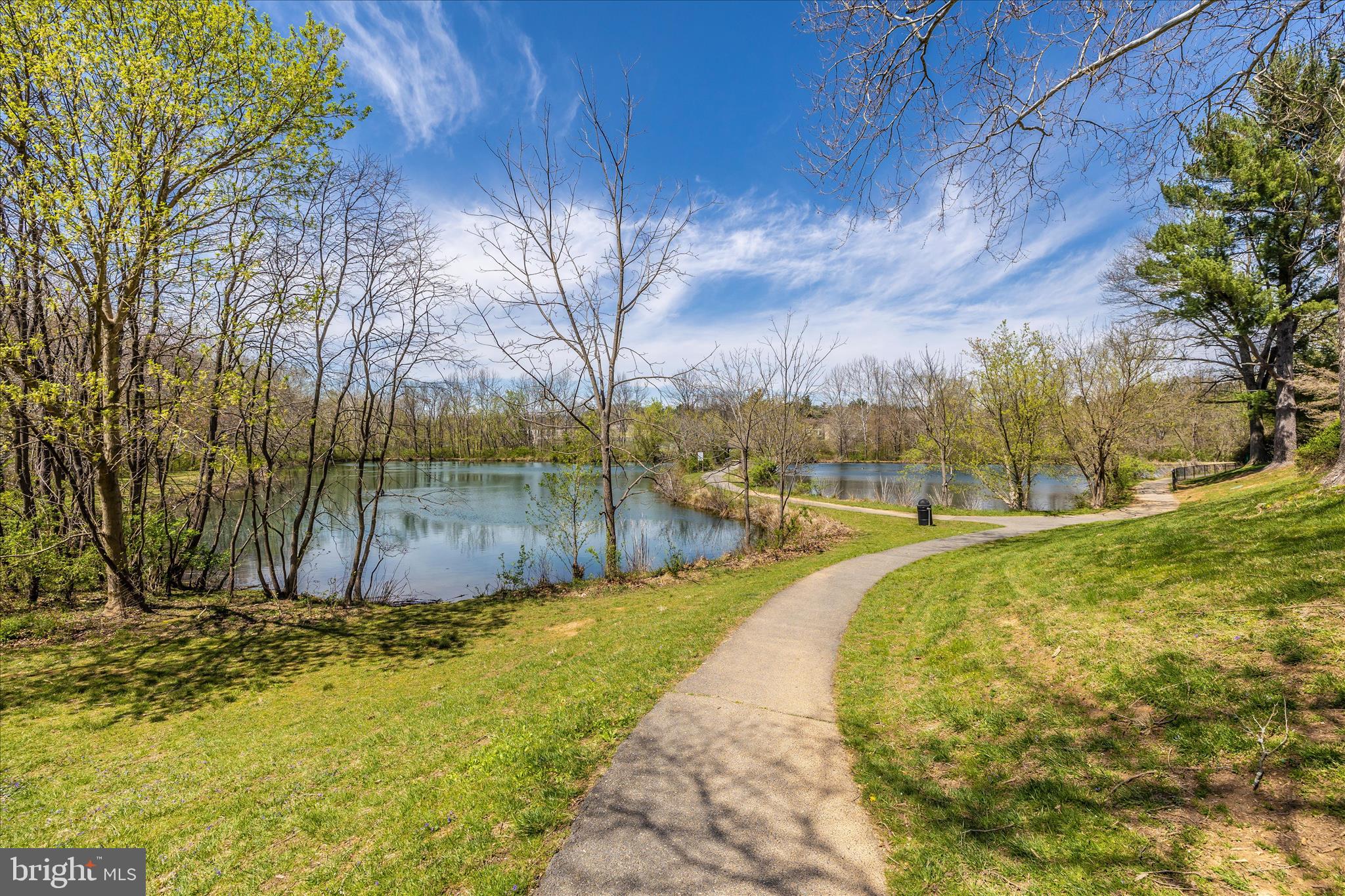 NORMANDIE ON THE LAKE II - Residential