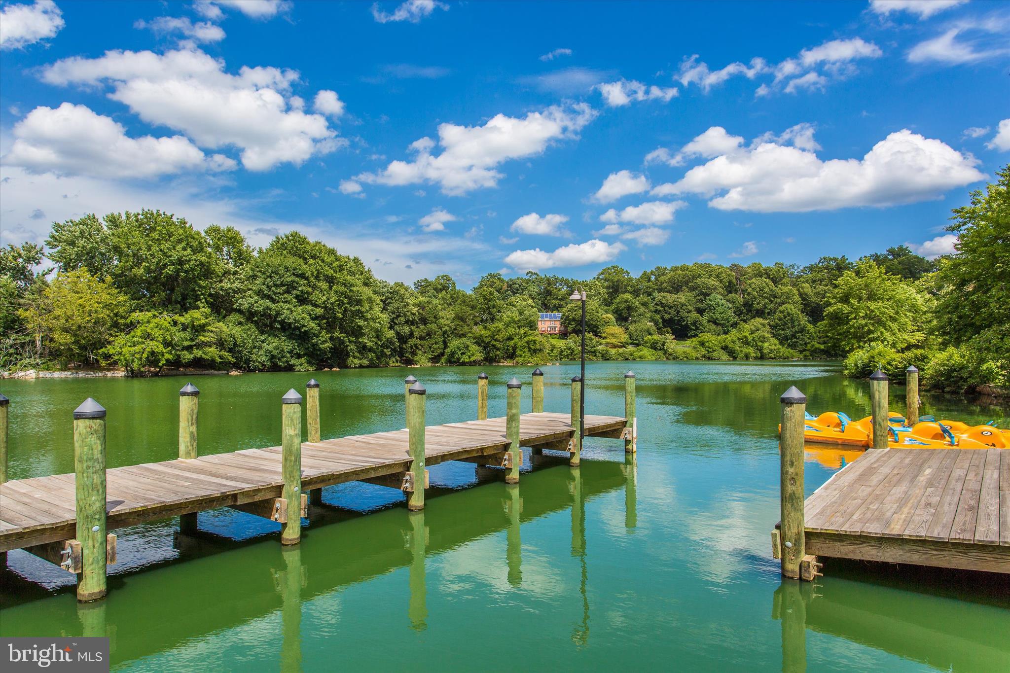 NORMANDIE ON THE LAKE II - Residential